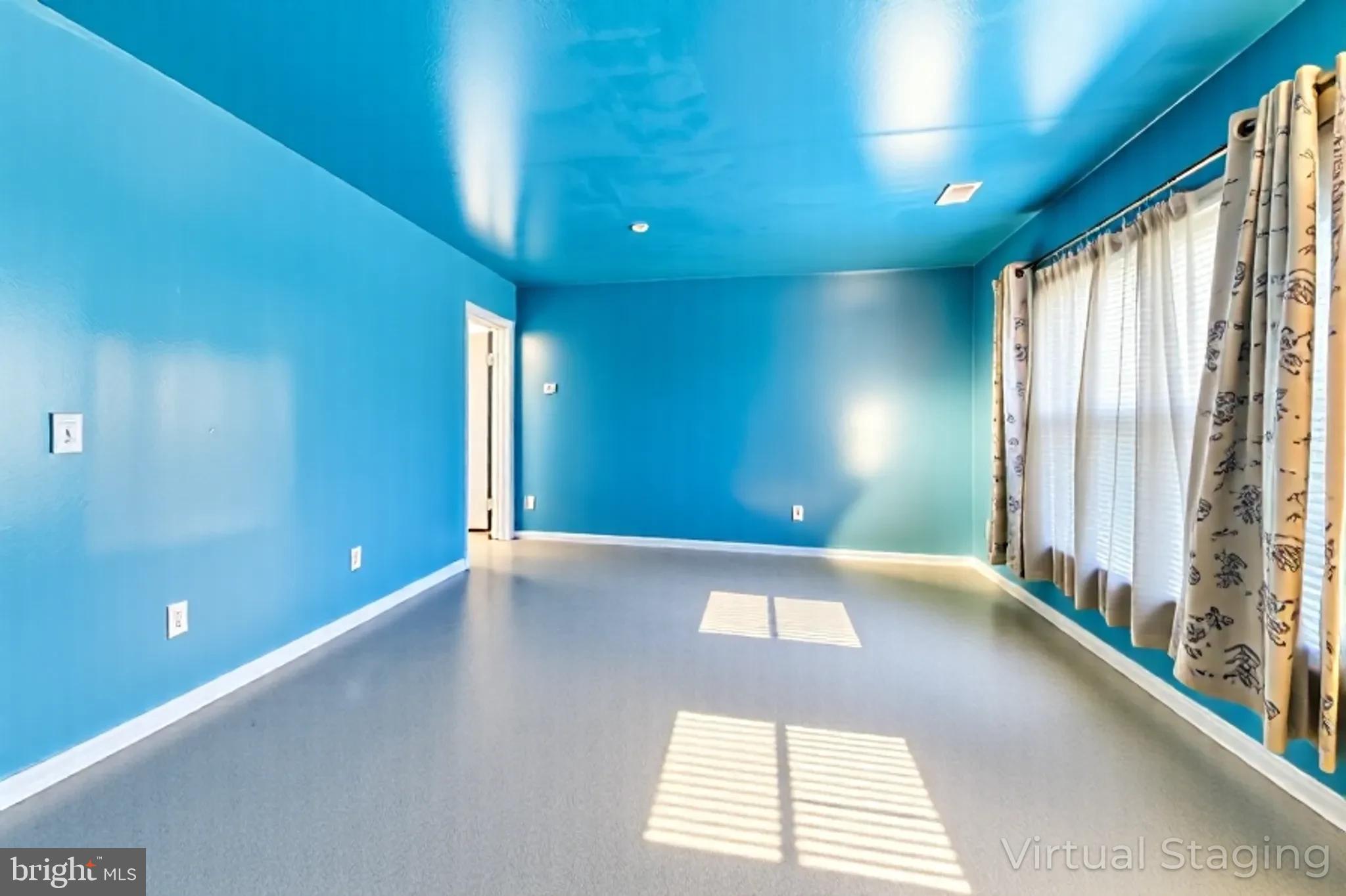 FOUNDERS WOODS CONDO - Residential