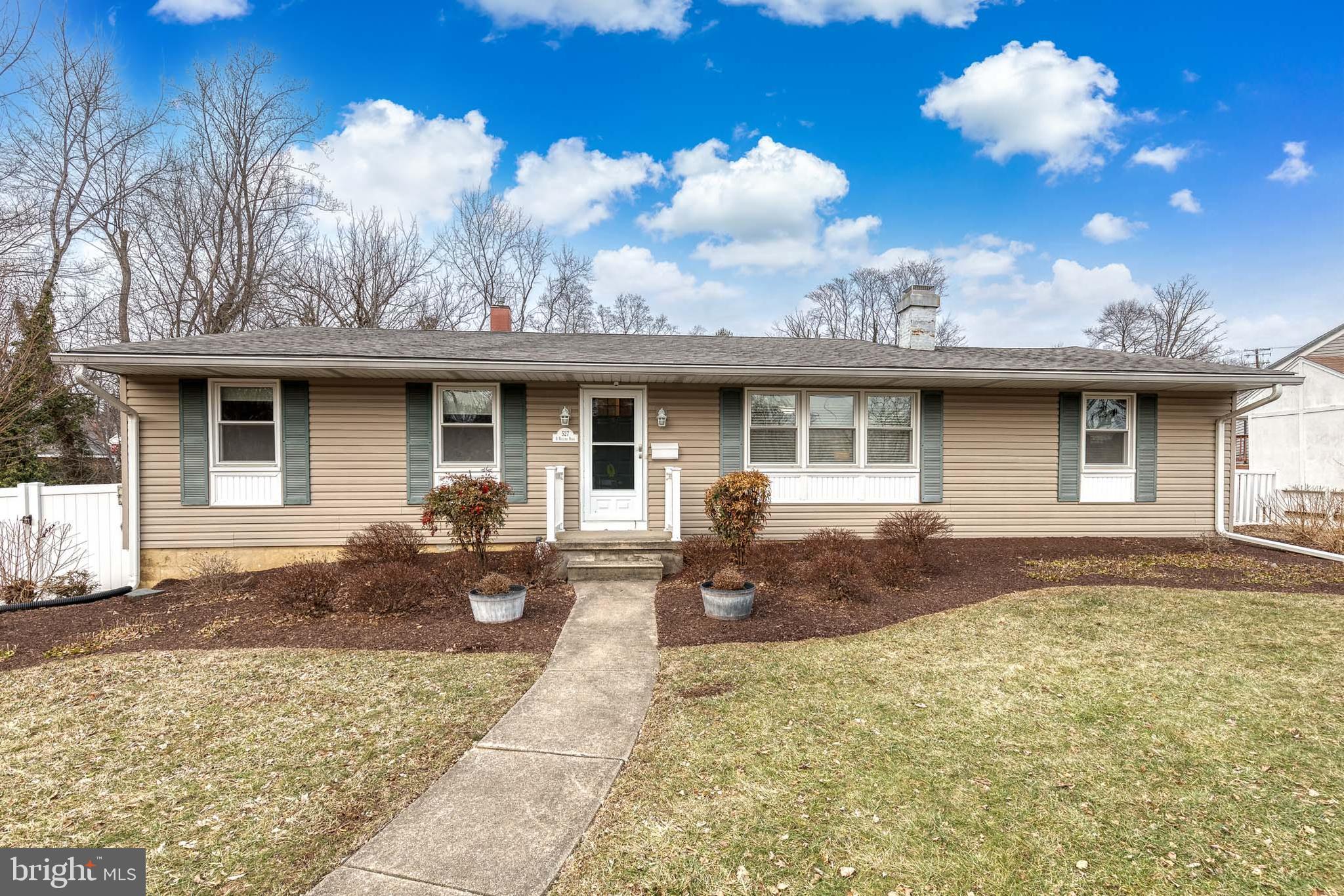 CANTONSVILLE - Residential