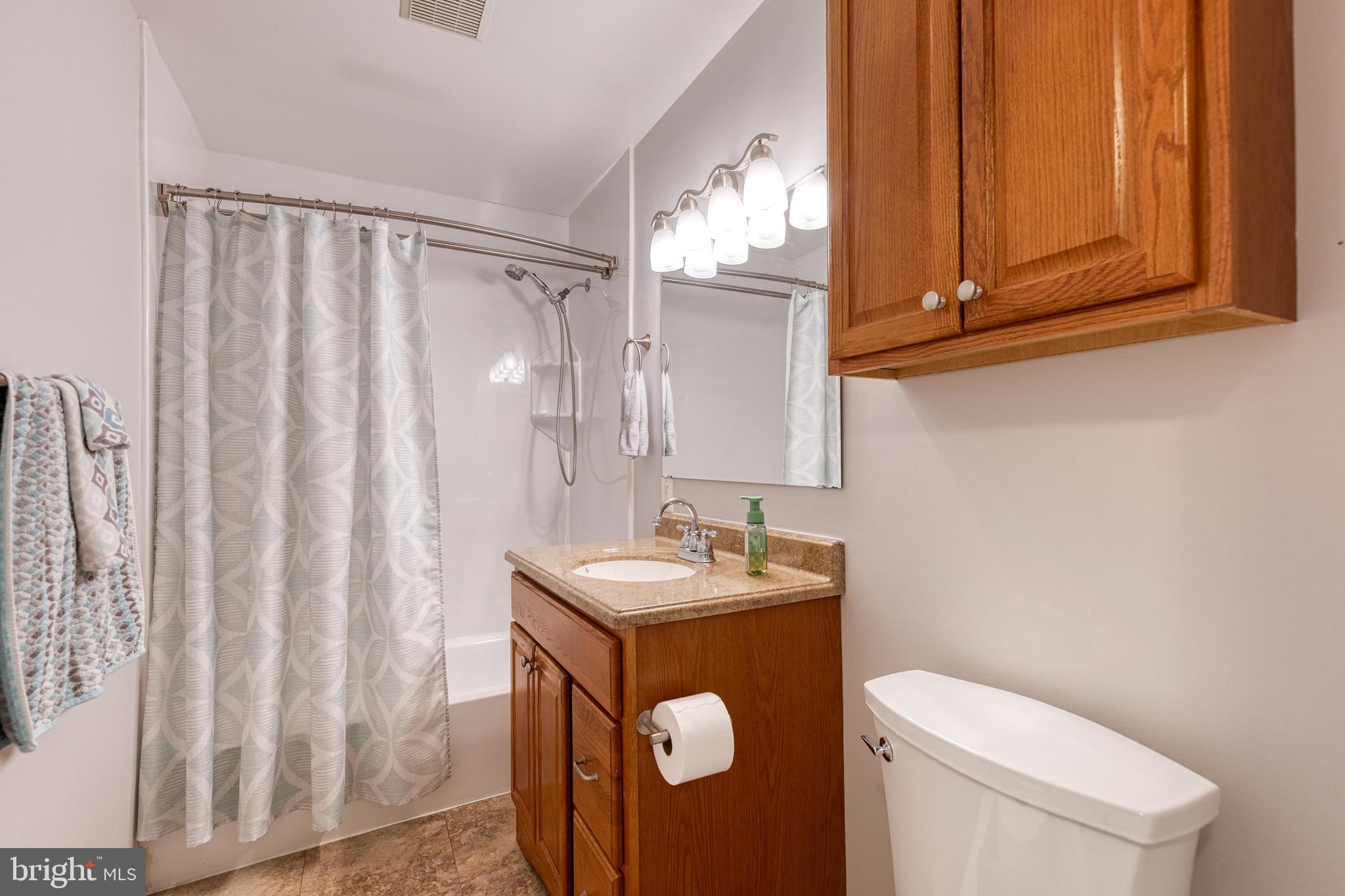 CANTONSVILLE - Residential