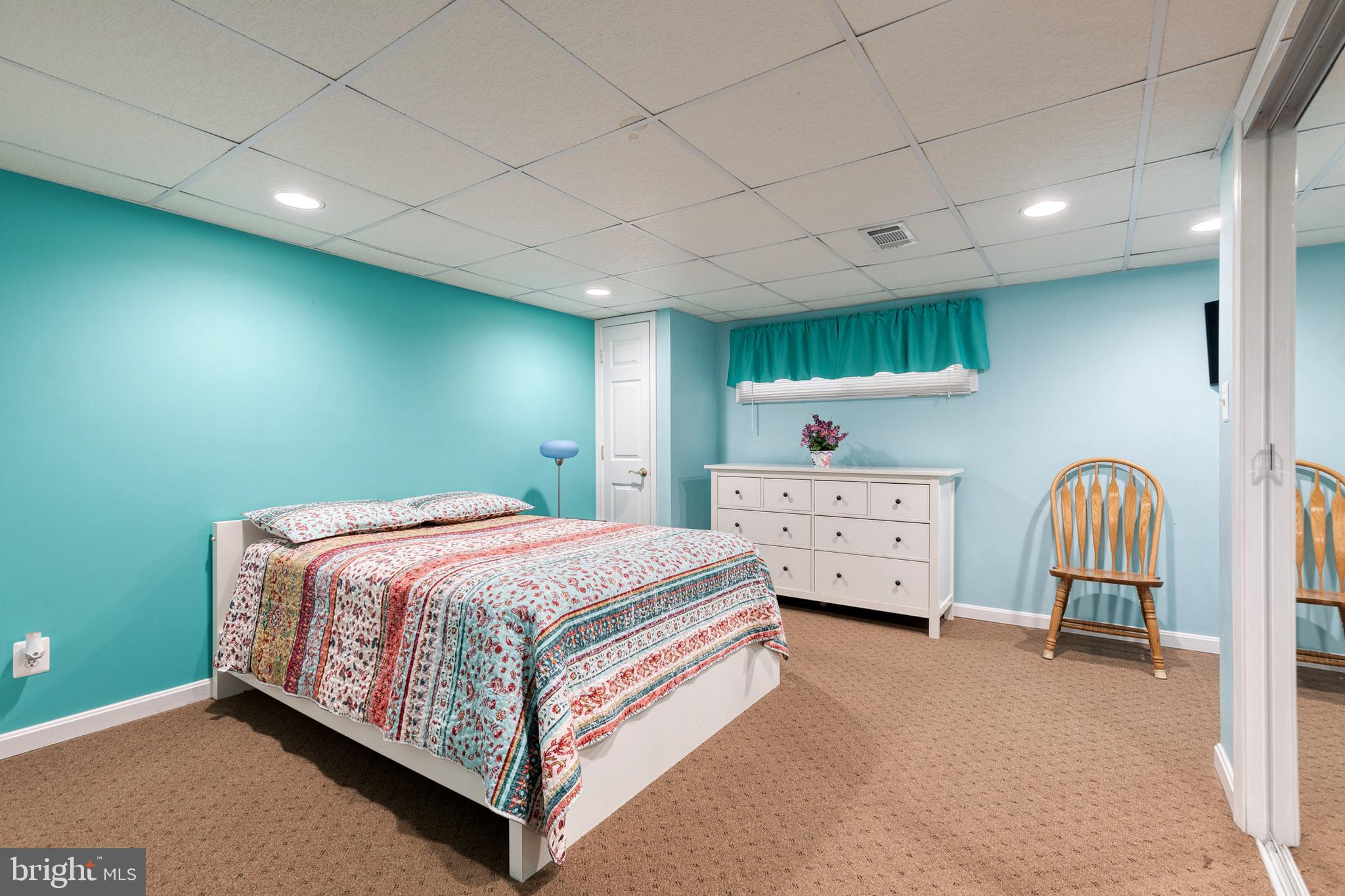 CANTONSVILLE - Residential