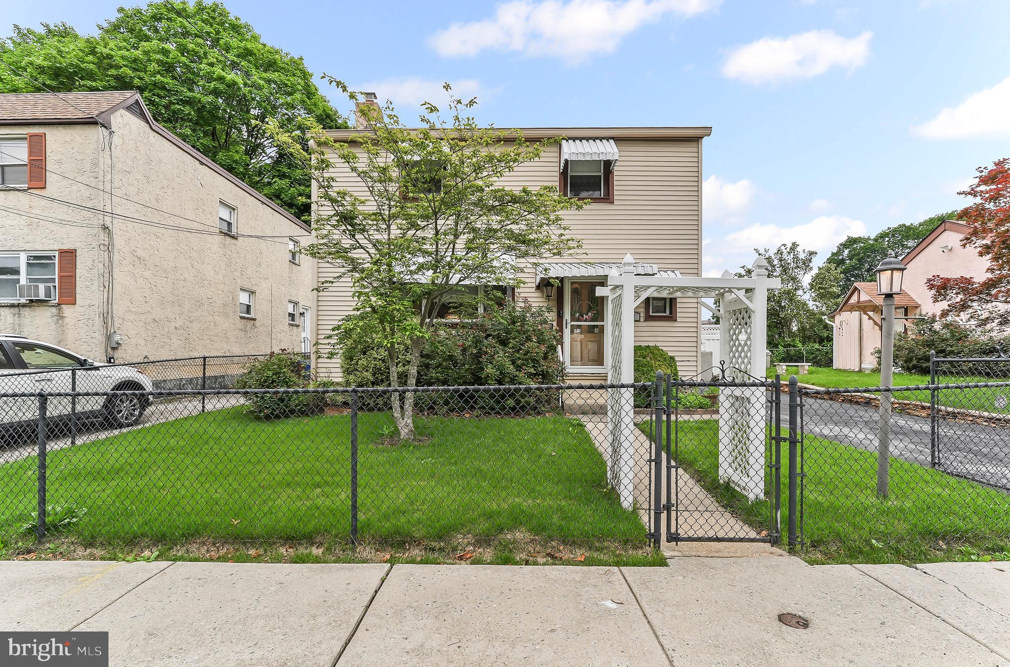 862+Lot (Garage) PENN STREET