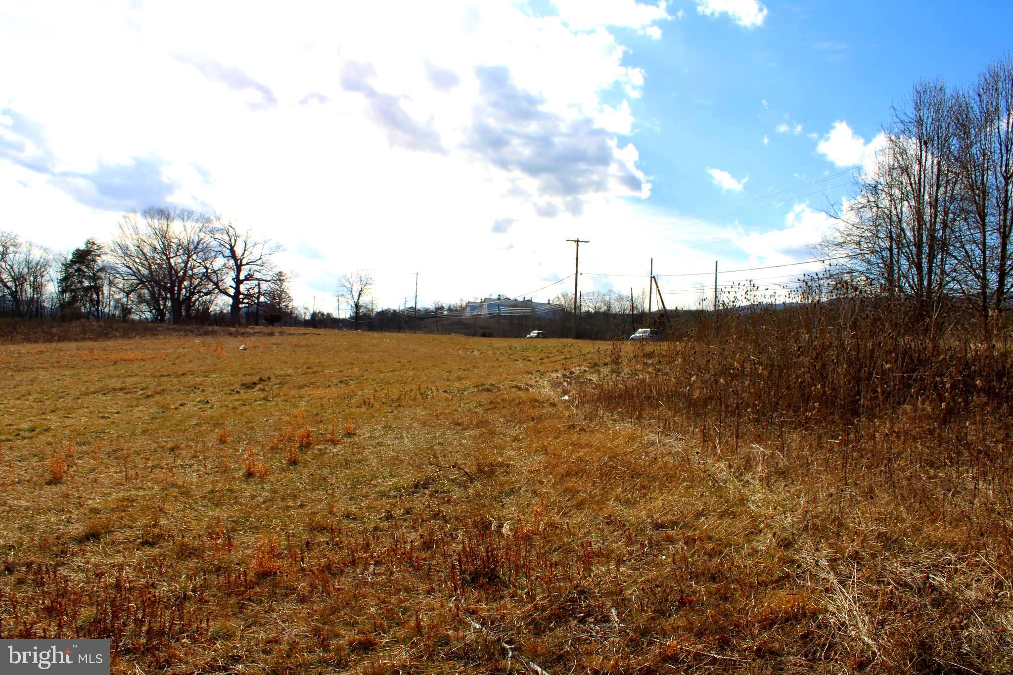 7.92 ACRES MCMULLEN HIGHWAY