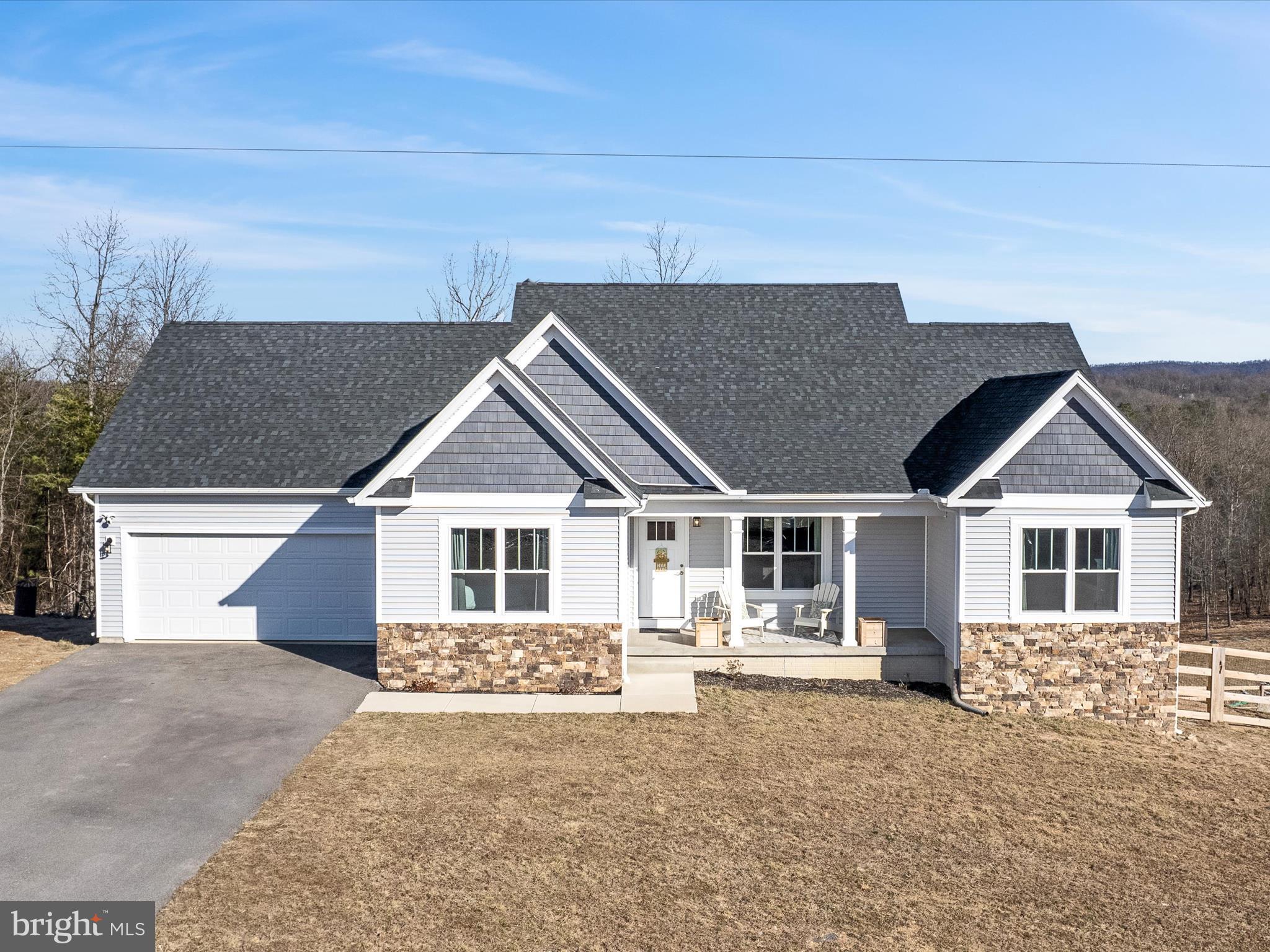 CHESTNUT HILL ESTATES - Residential