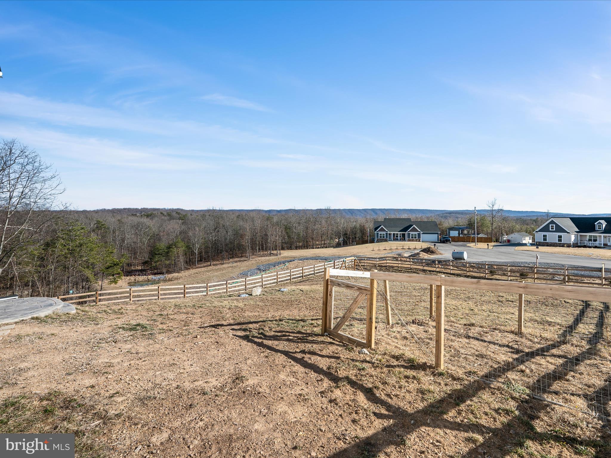 CHESTNUT HILL ESTATES - Residential