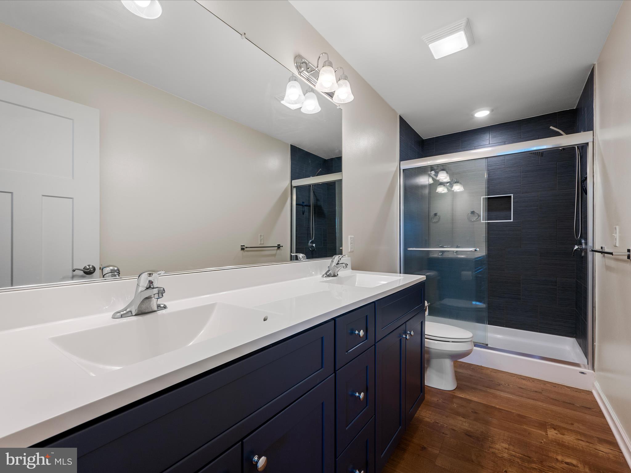 CHESTNUT HILL ESTATES - Residential