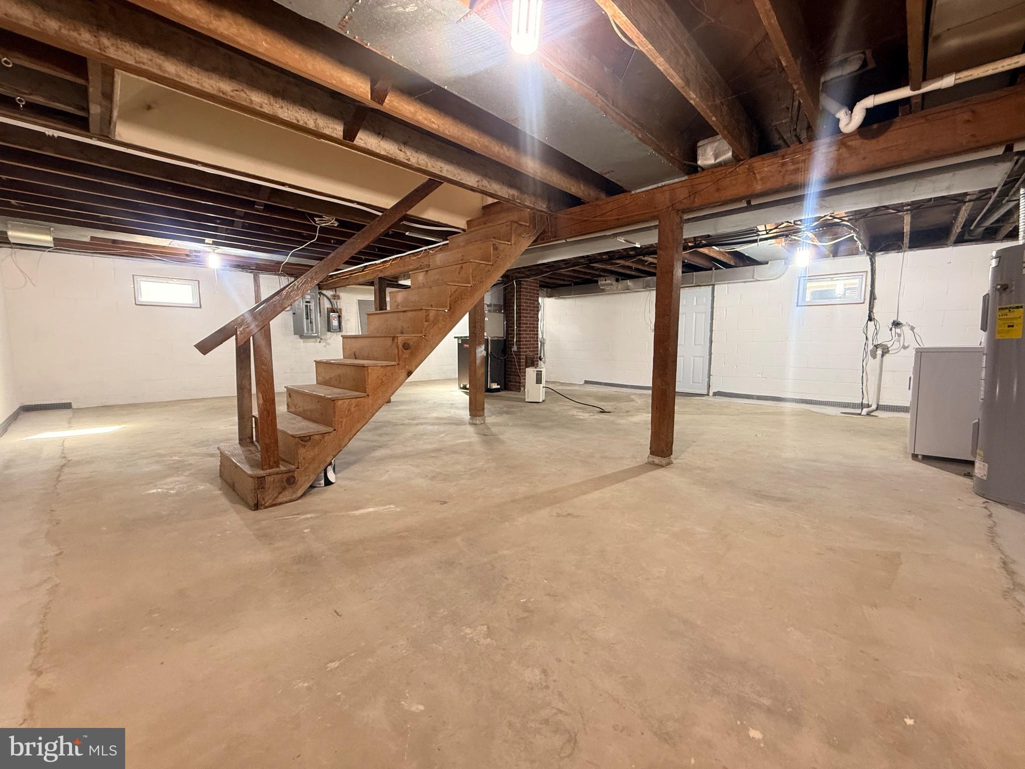 HAMPSTEAD - Residential