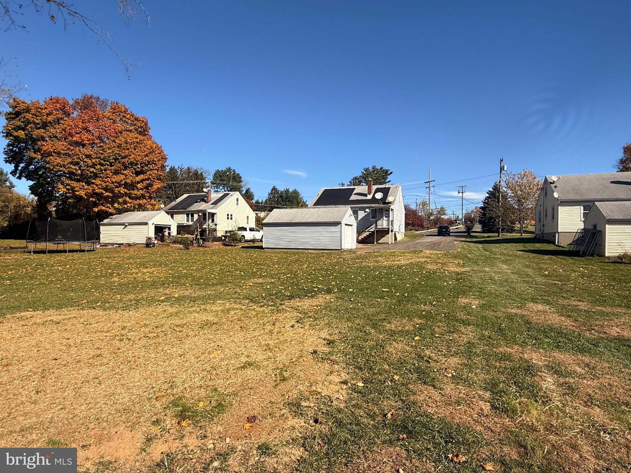 HAMPSTEAD - Residential