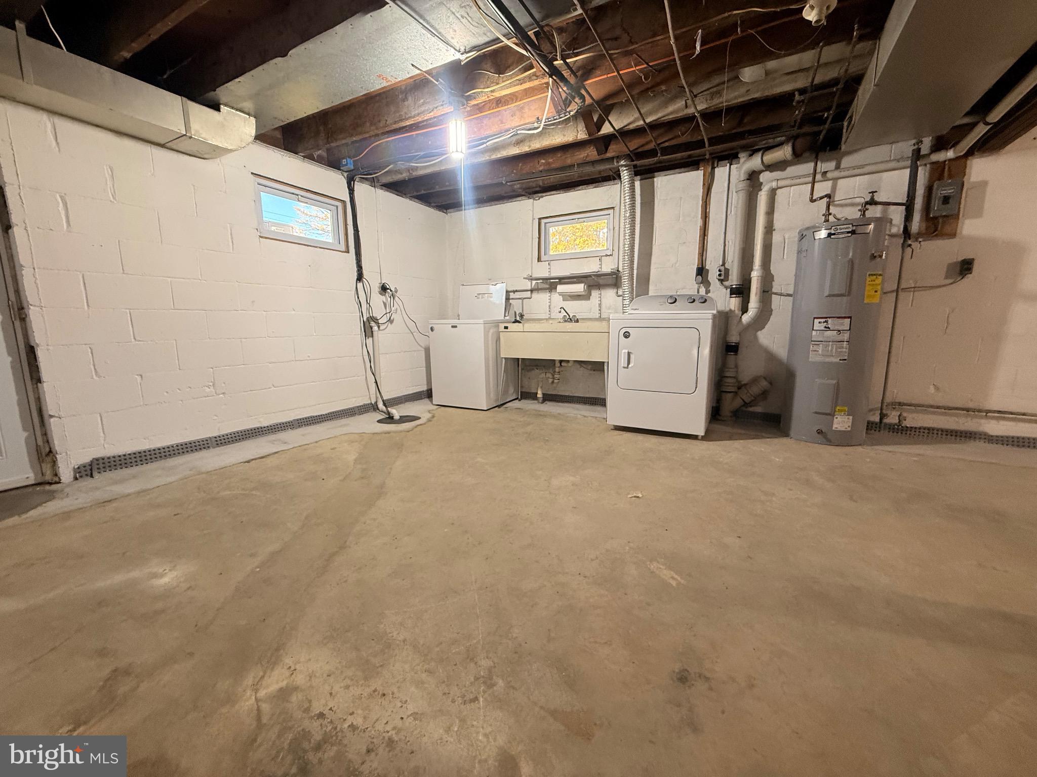 HAMPSTEAD - Residential