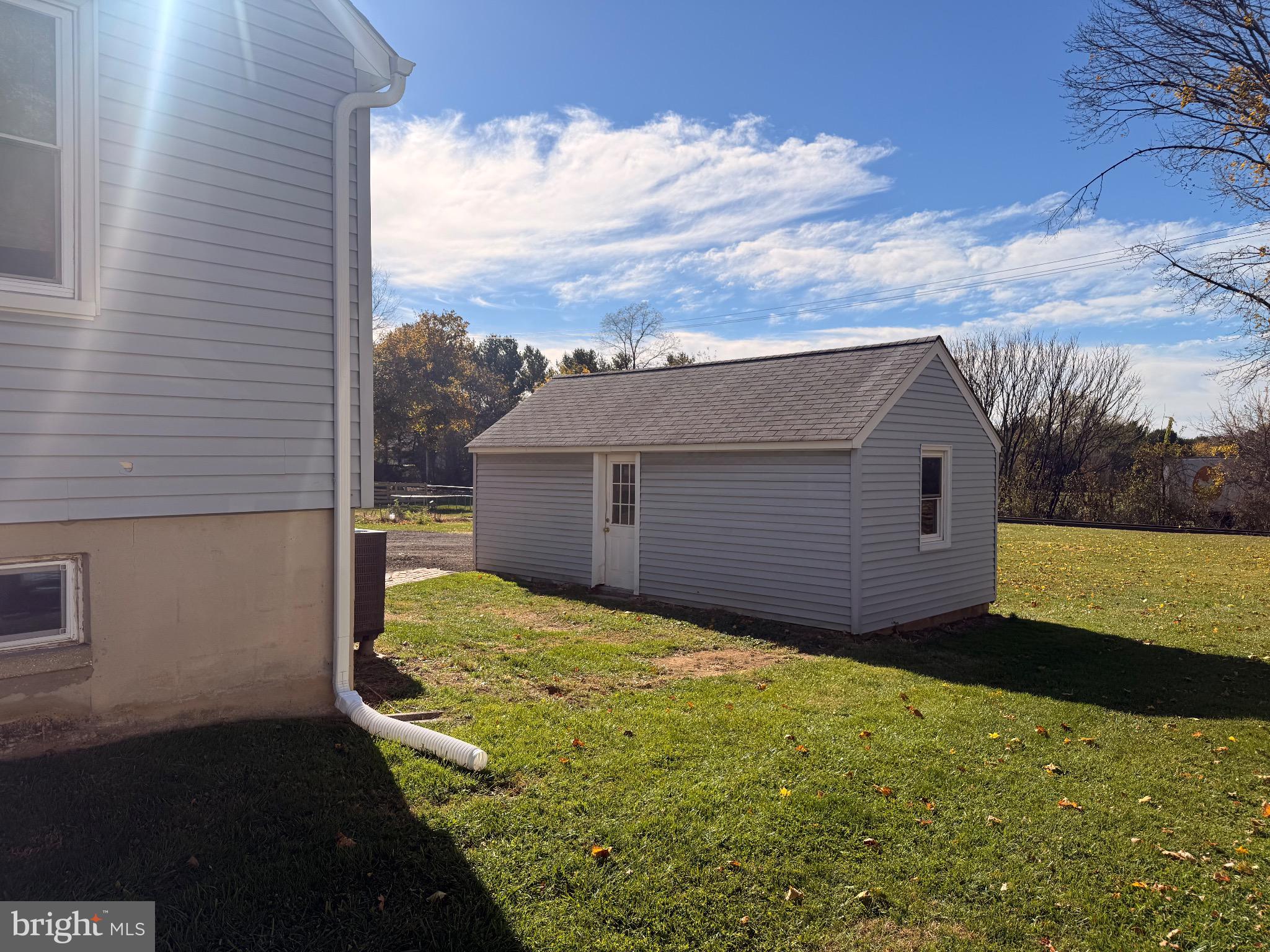 HAMPSTEAD - Residential