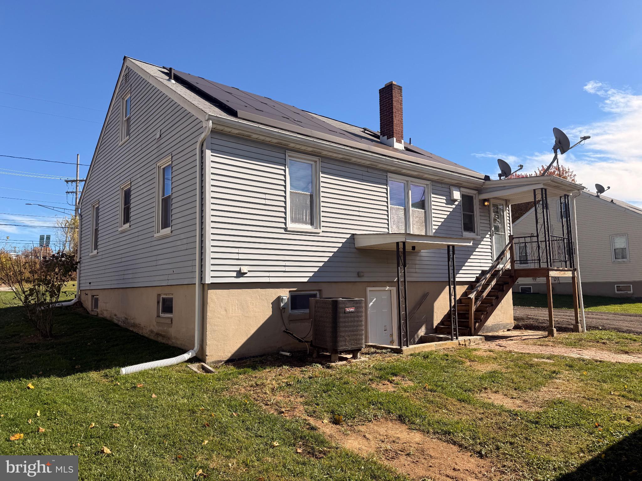 HAMPSTEAD - Residential