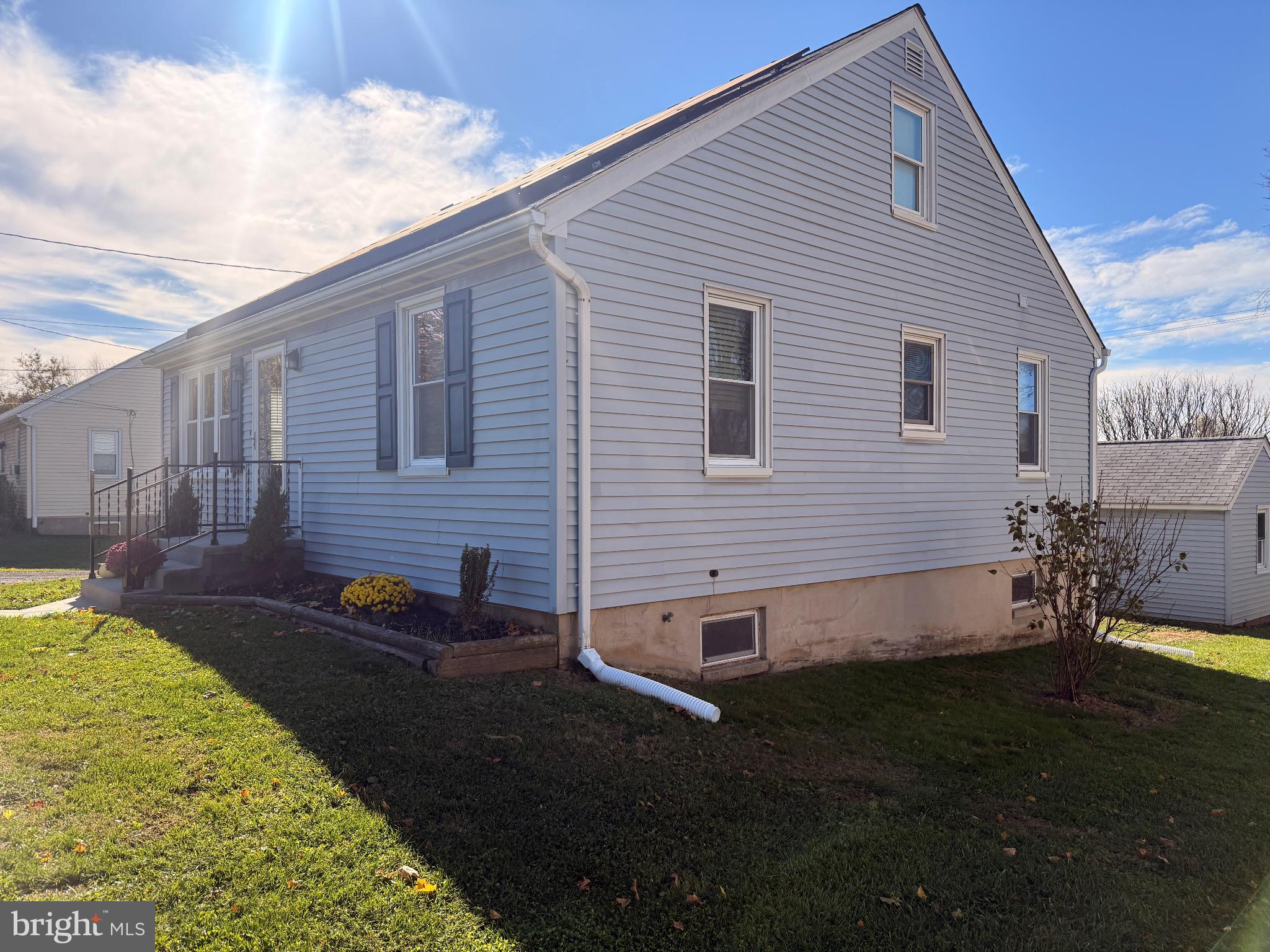 HAMPSTEAD - Residential