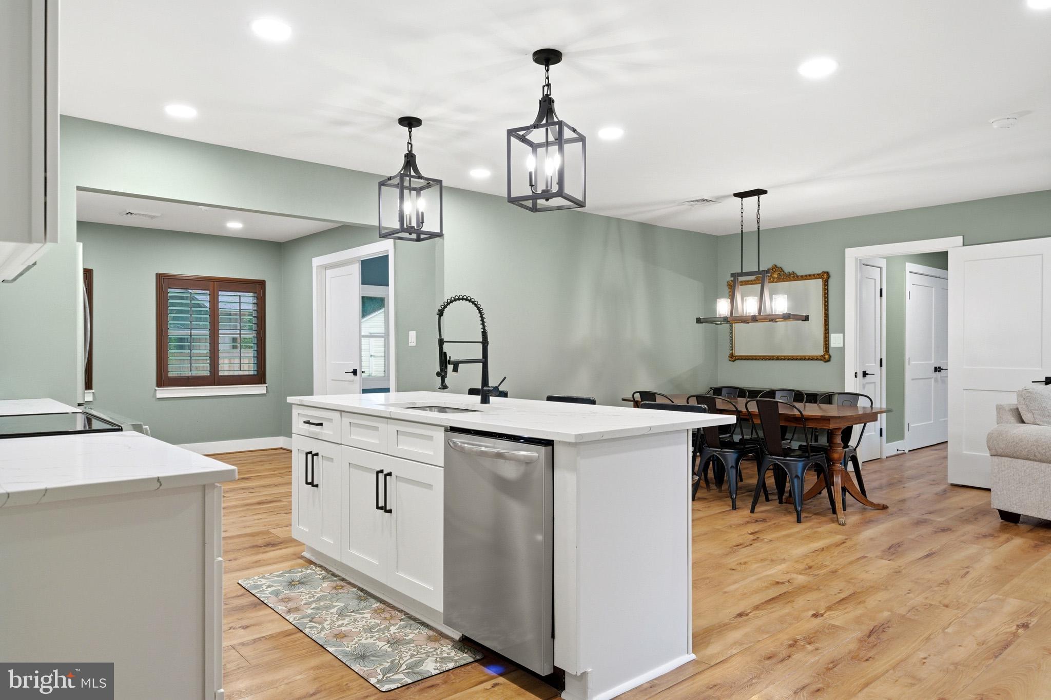 TOWN CREEK - Residential