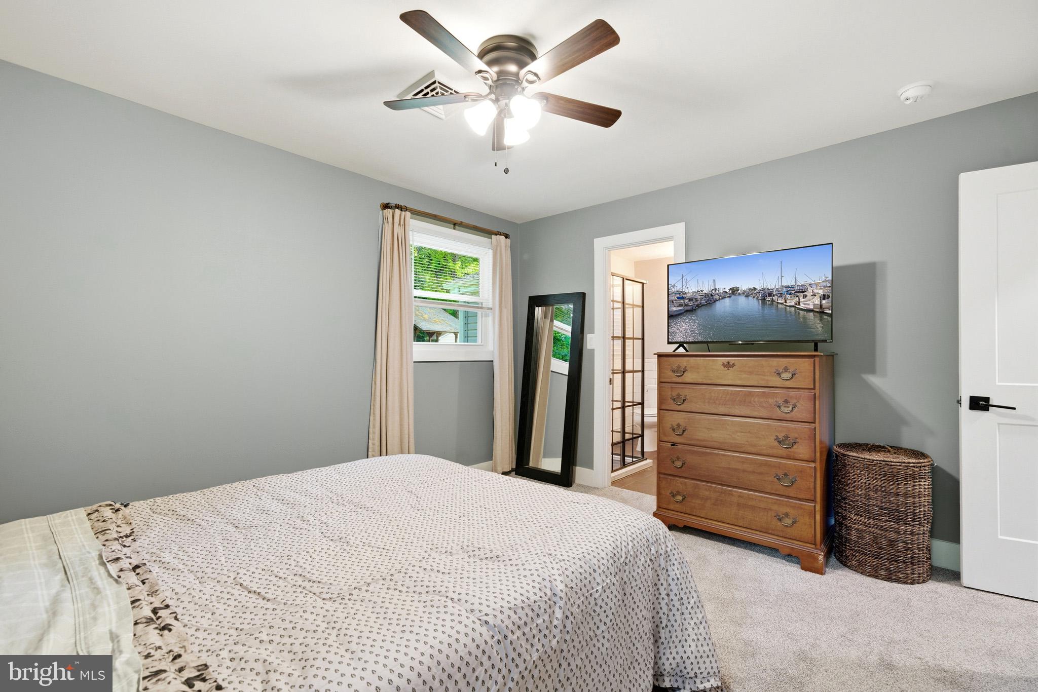 TOWN CREEK - Residential