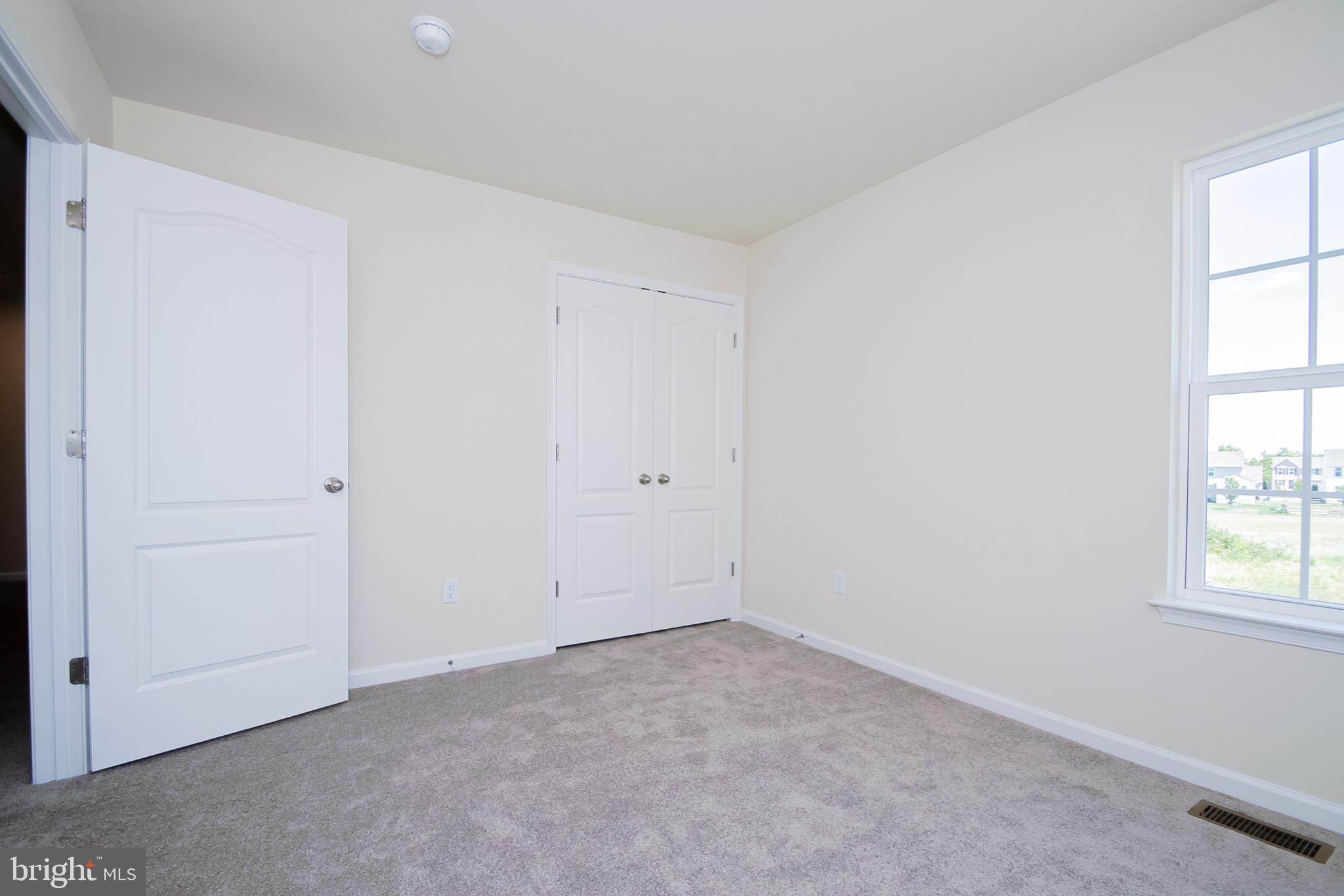 HERITAGE TRACE - Residential