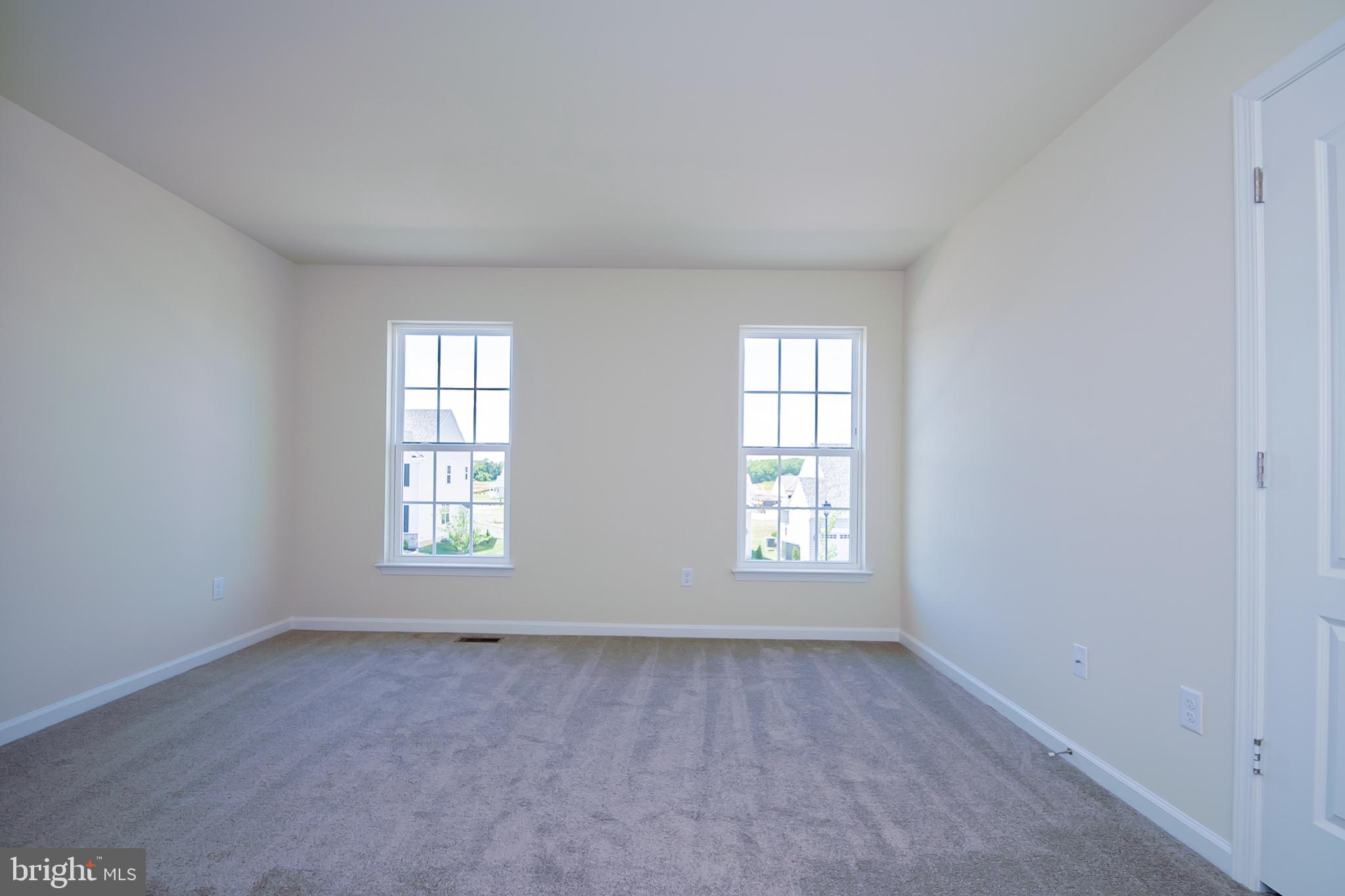 HERITAGE TRACE - Residential