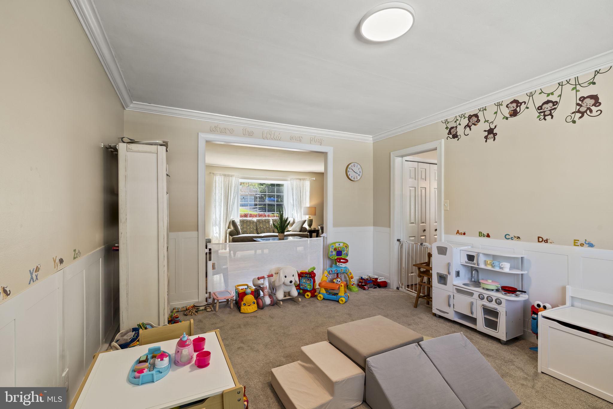 BELCOURT MANOR - Residential