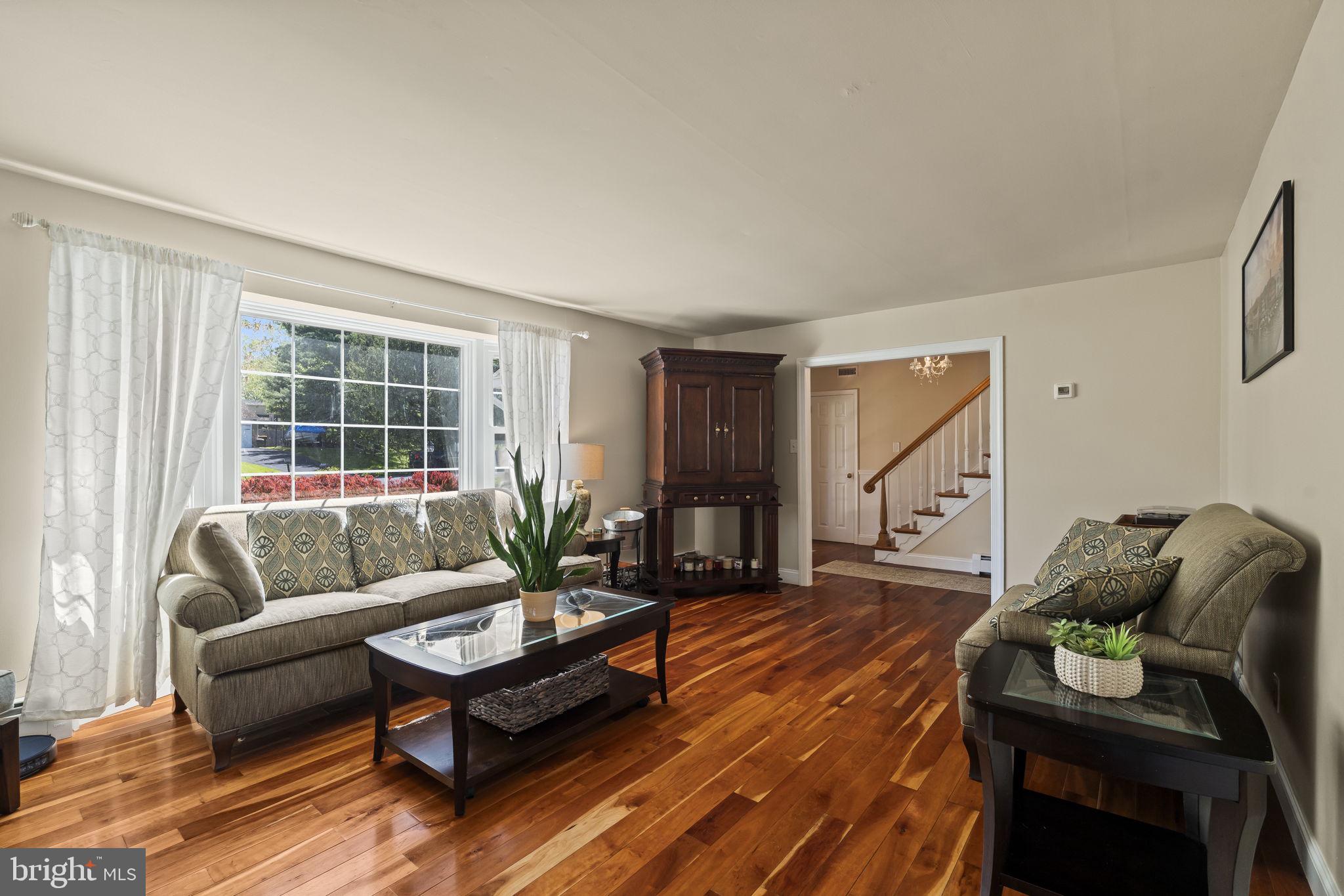BELCOURT MANOR - Residential