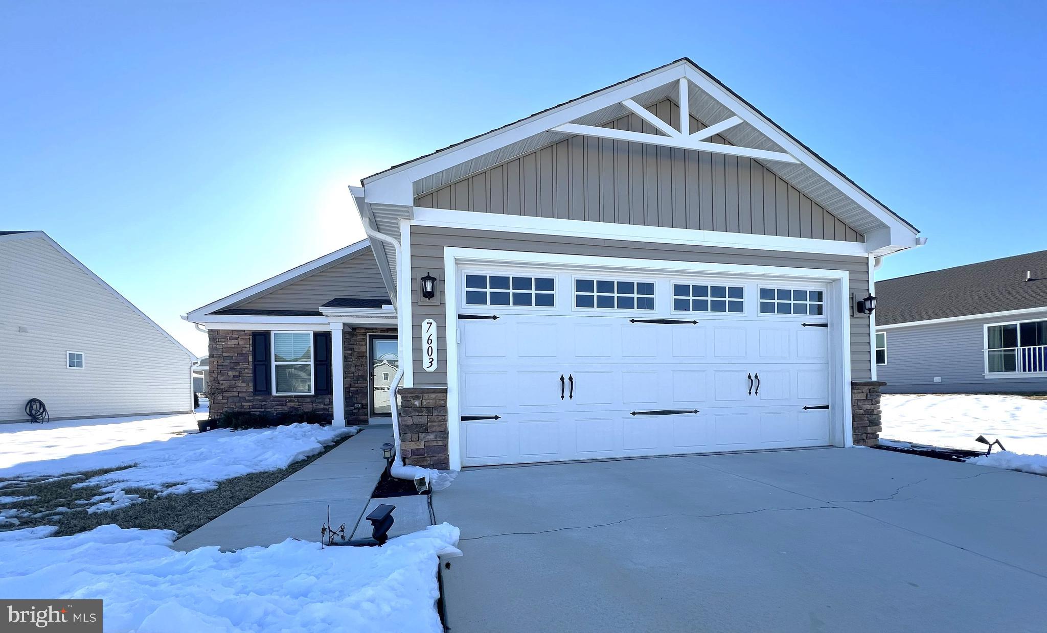 7603 CROSSROADS LANE