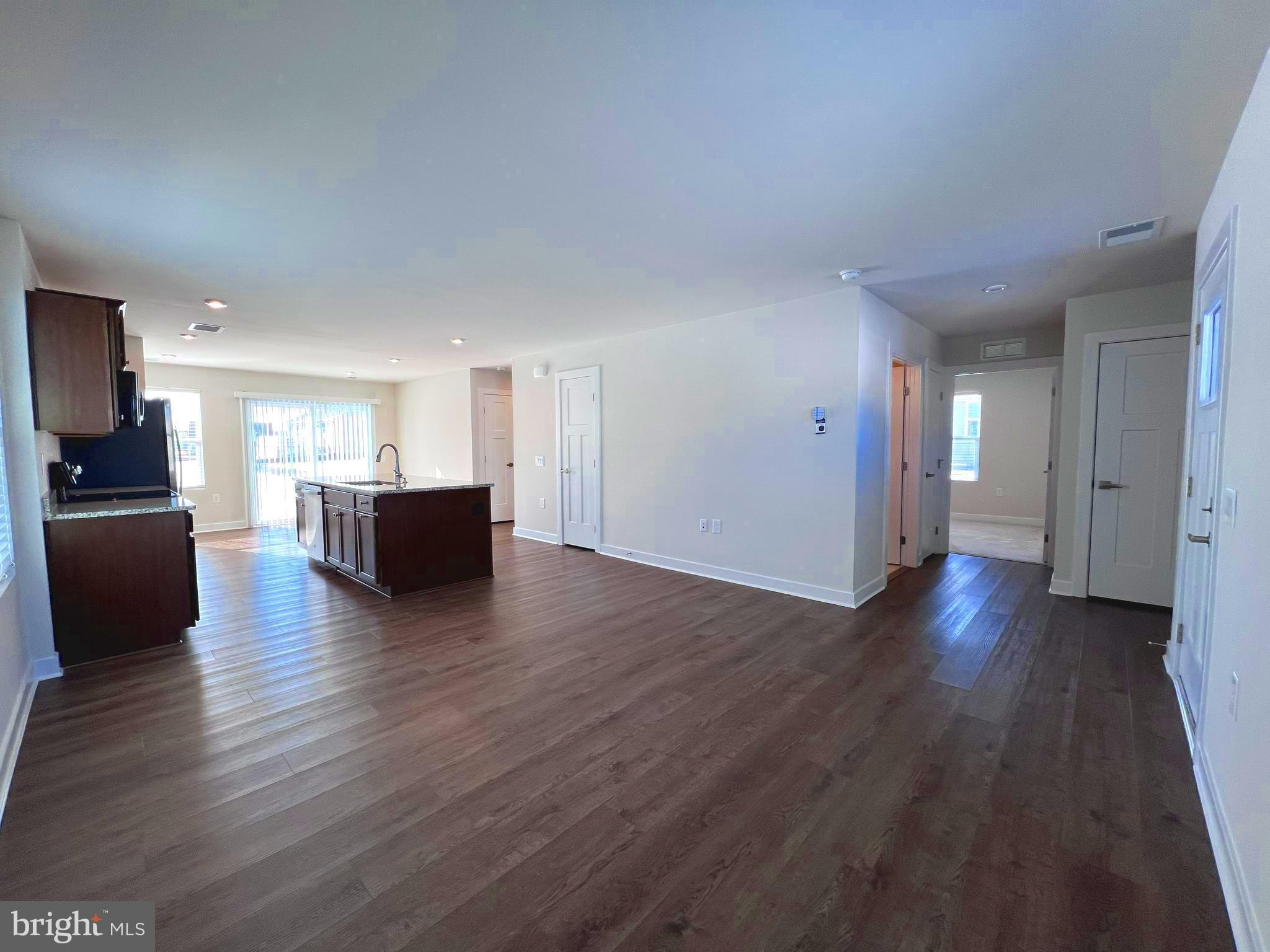 MILFORD PONDS - Residential