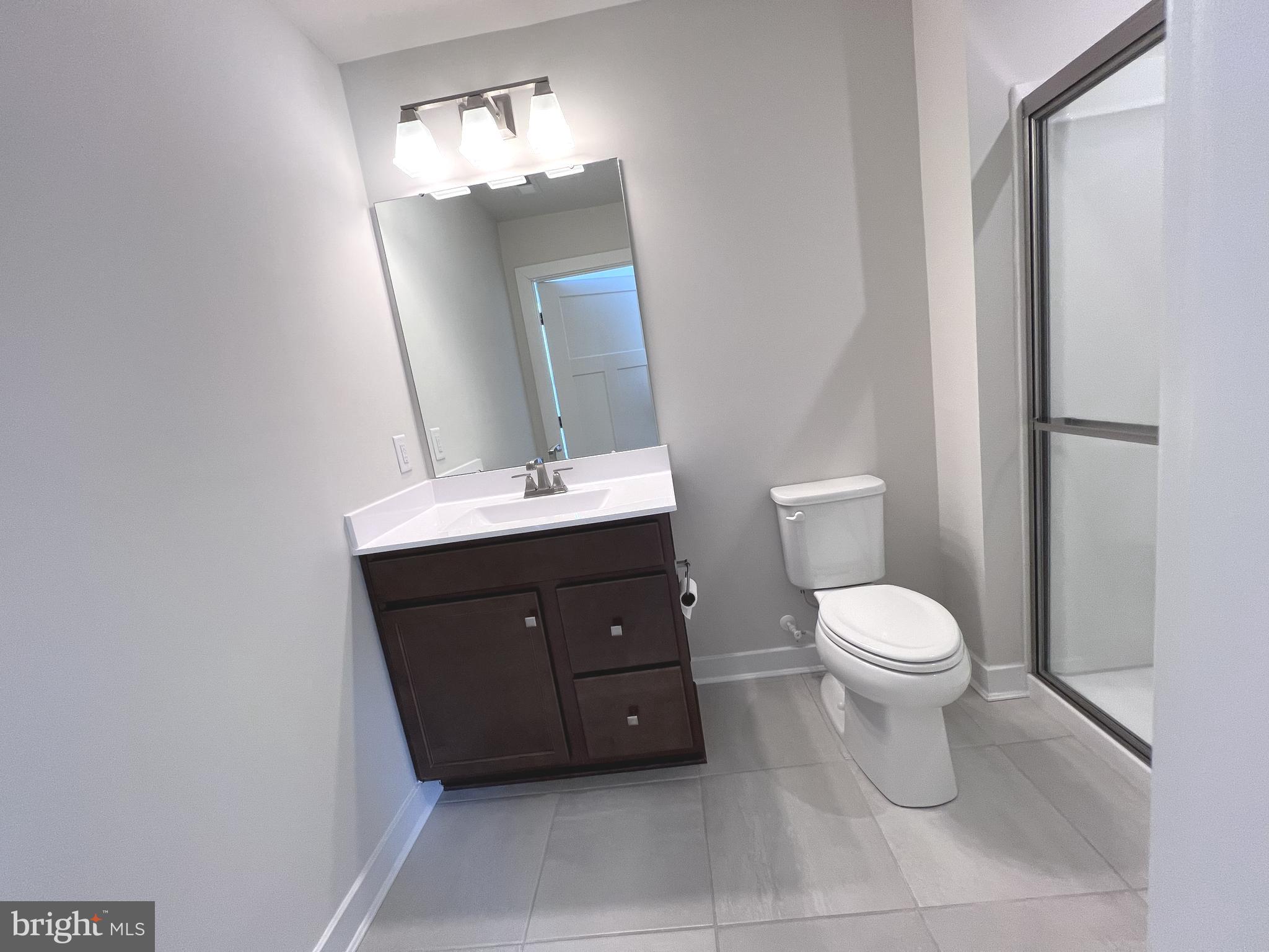 MILFORD PONDS - Residential