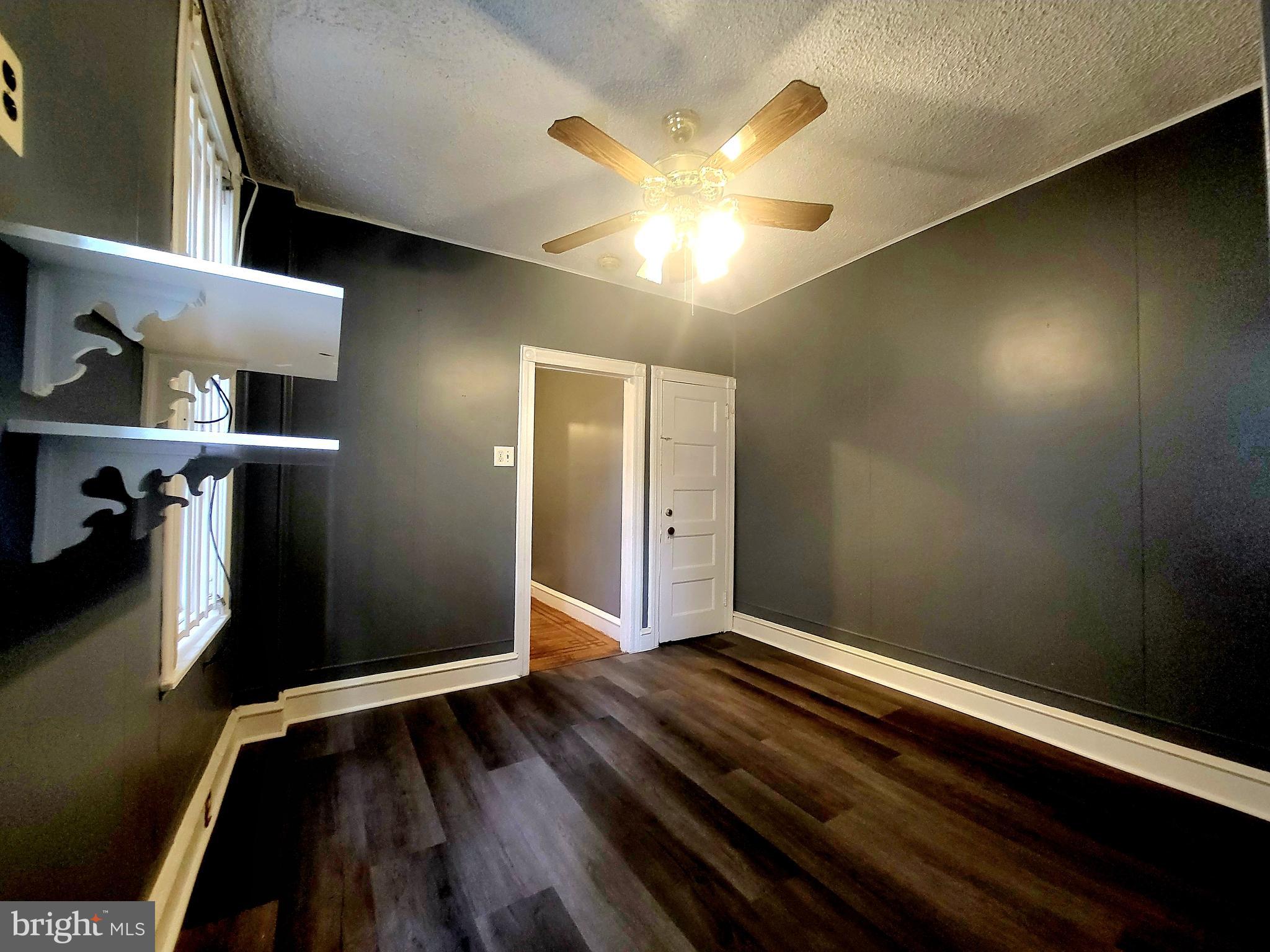 HUNTING PARK - Residential