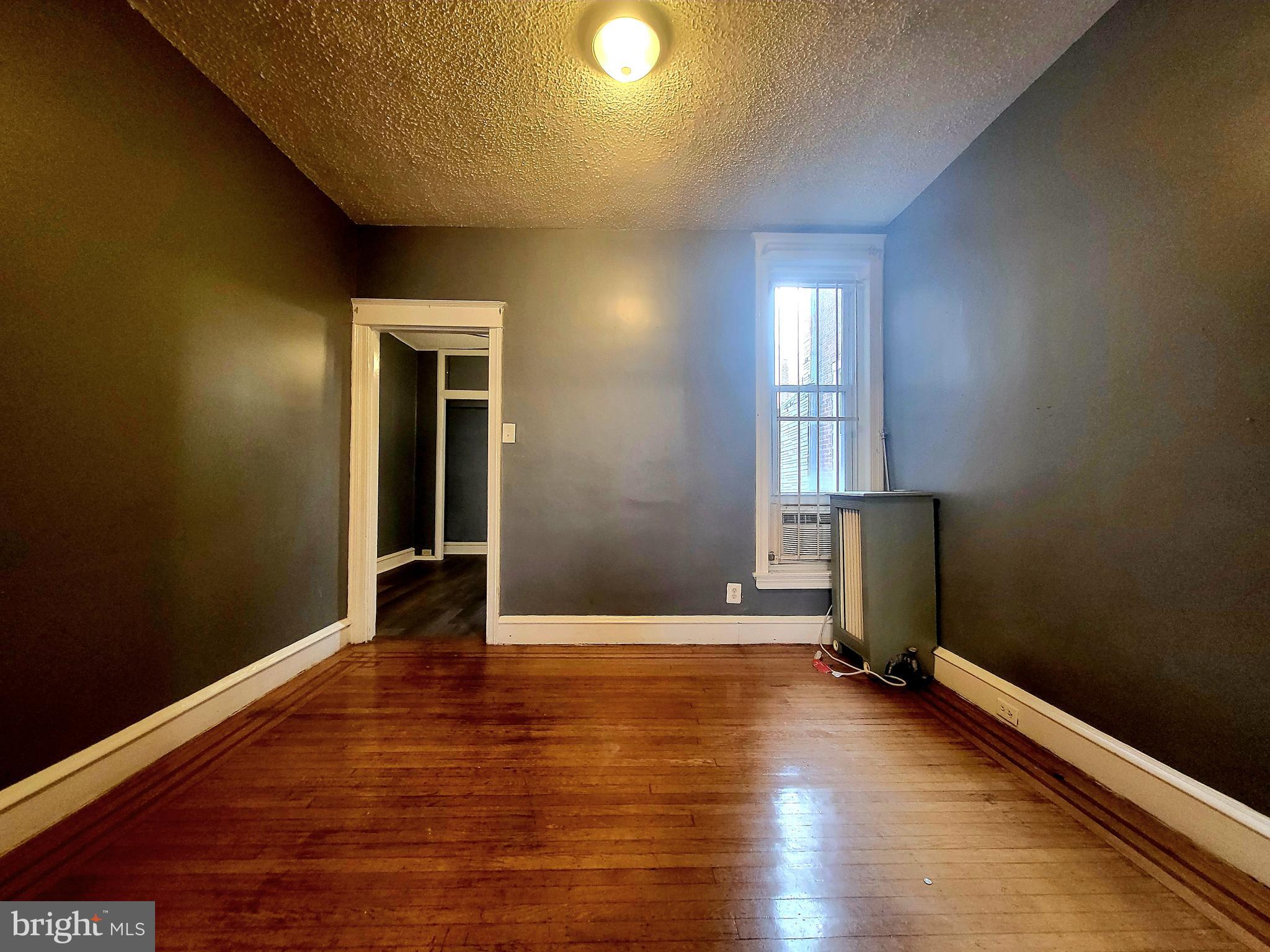 HUNTING PARK - Residential