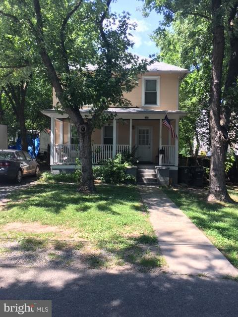 HOLMES - Residential Lease