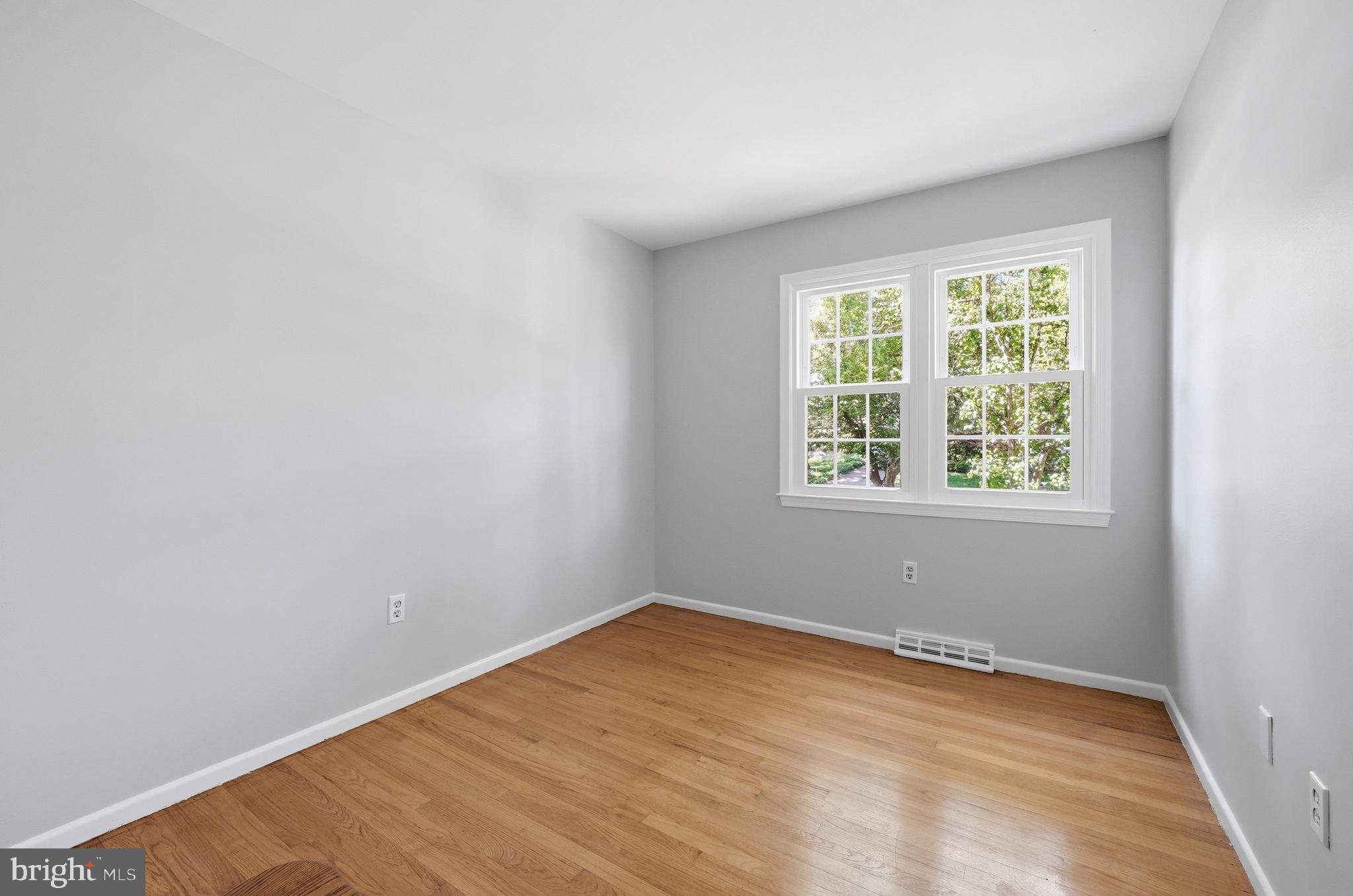 TANGLEWOOD - Residential