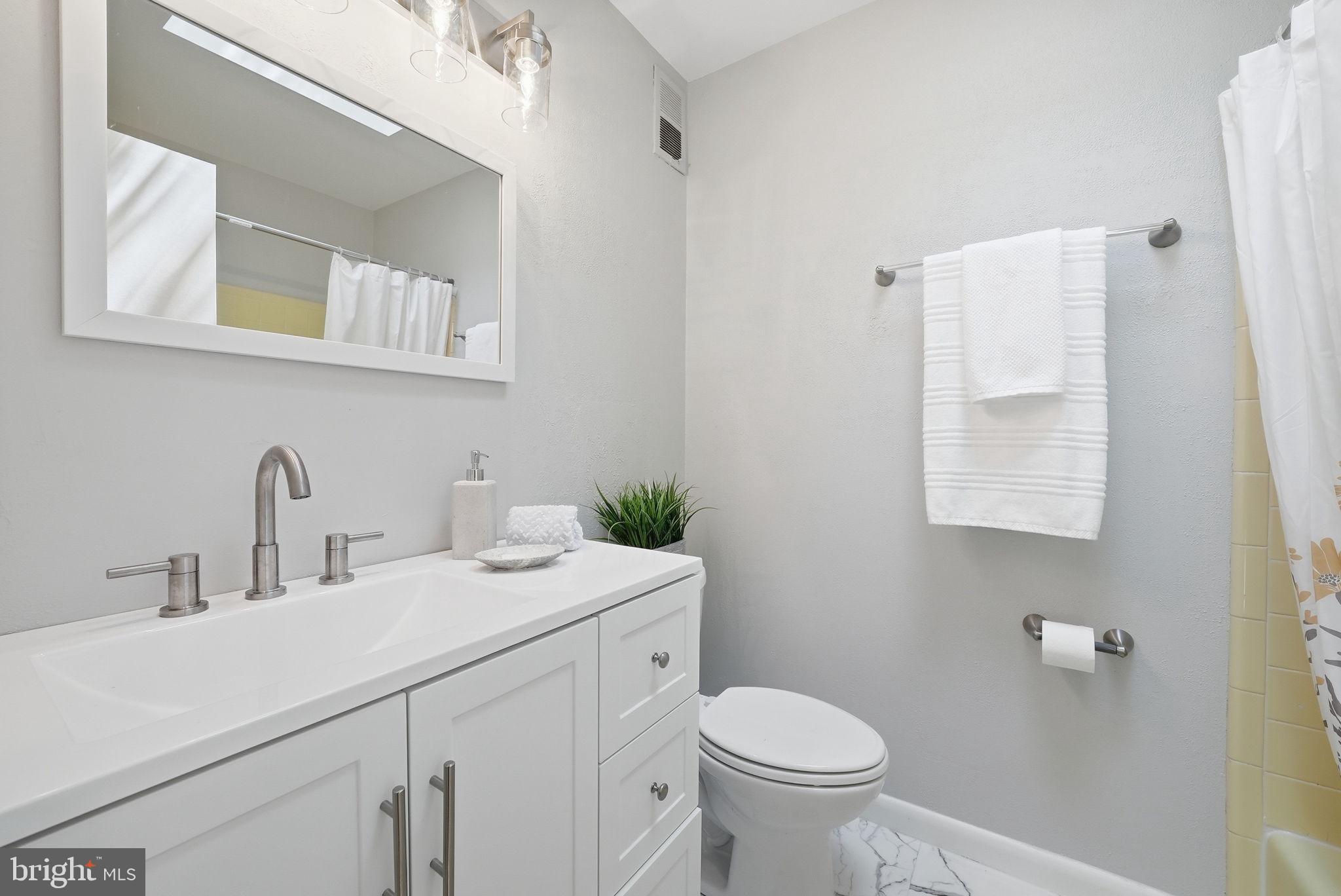 TANGLEWOOD - Residential