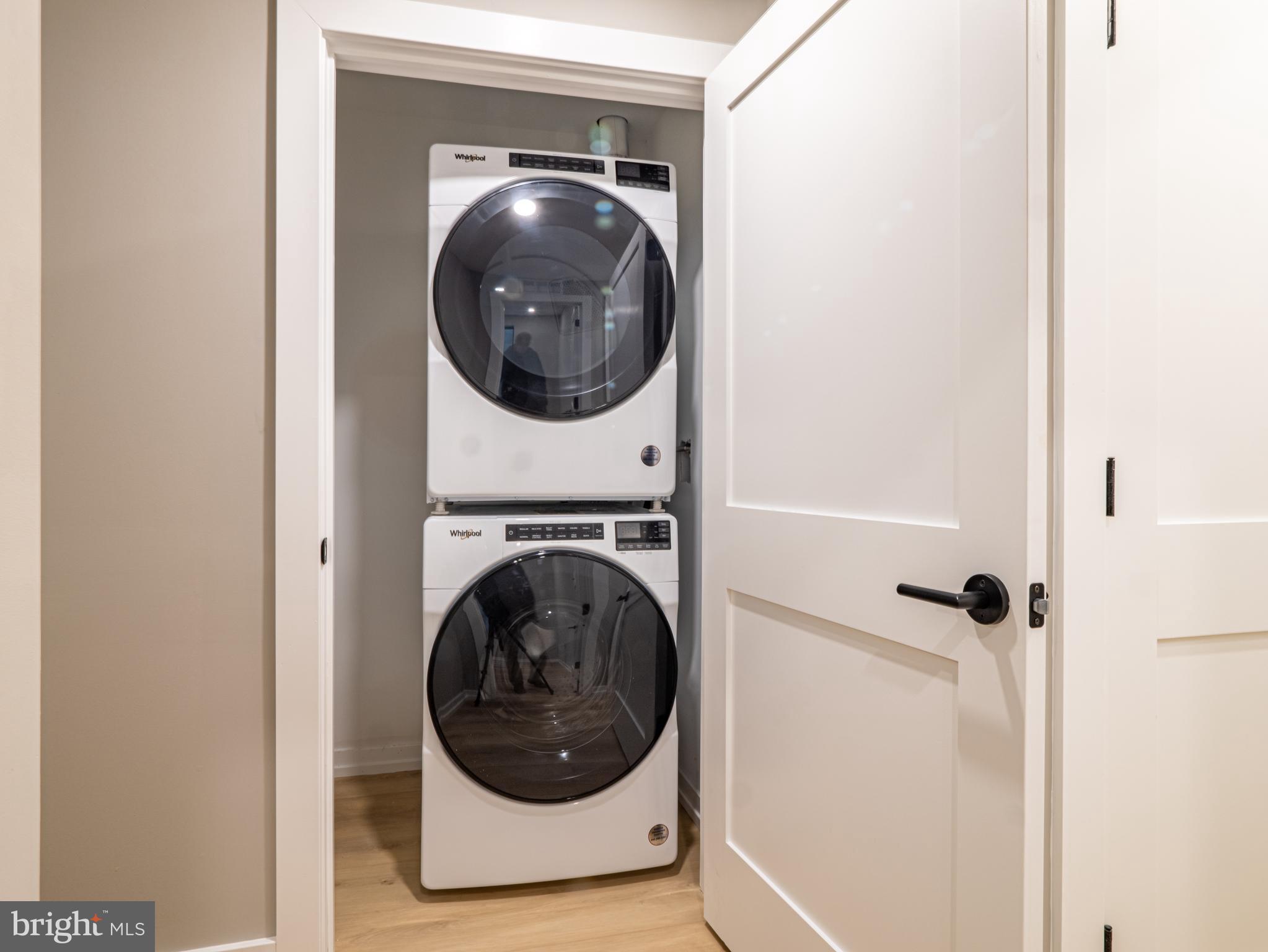 BELLA VISTA - Residential Lease