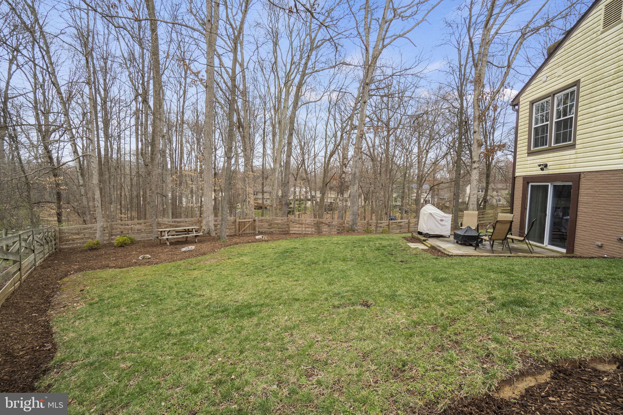 LAKE RIDGE/PROMONTRY OAK - Residential