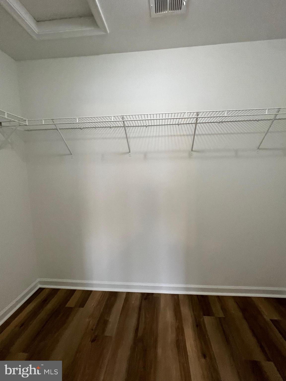 STONEBROOK VILLAGE - Residential Lease