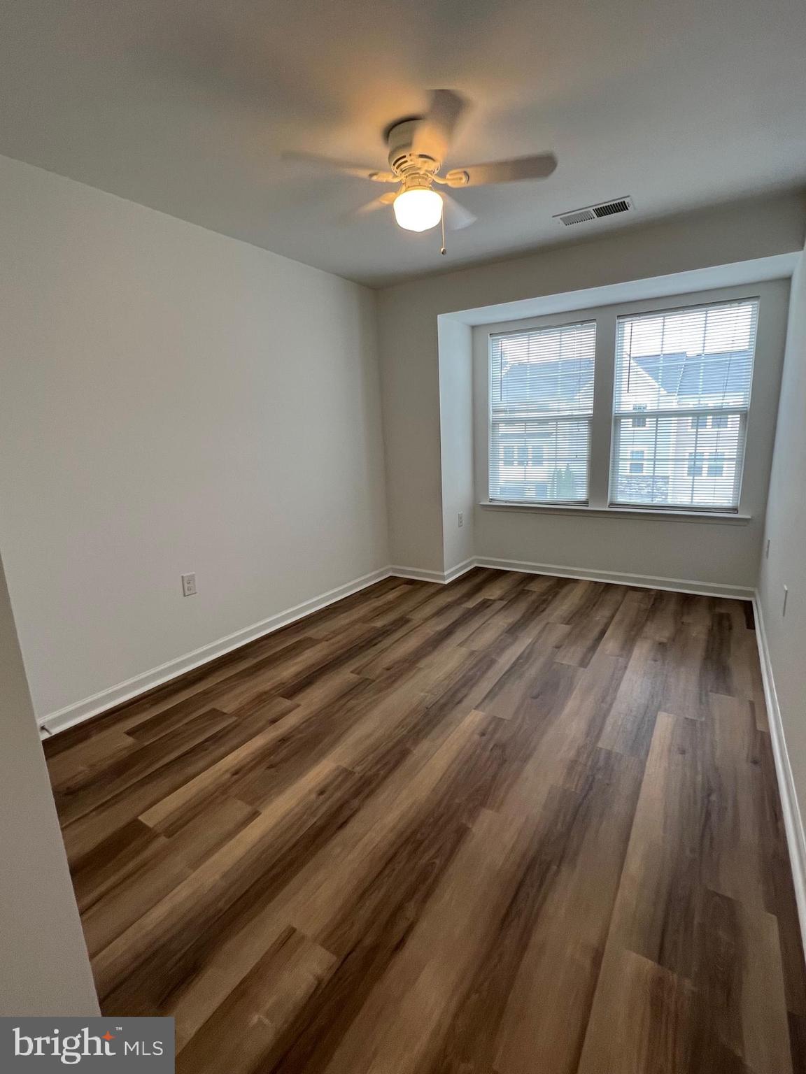 STONEBROOK VILLAGE - Residential Lease