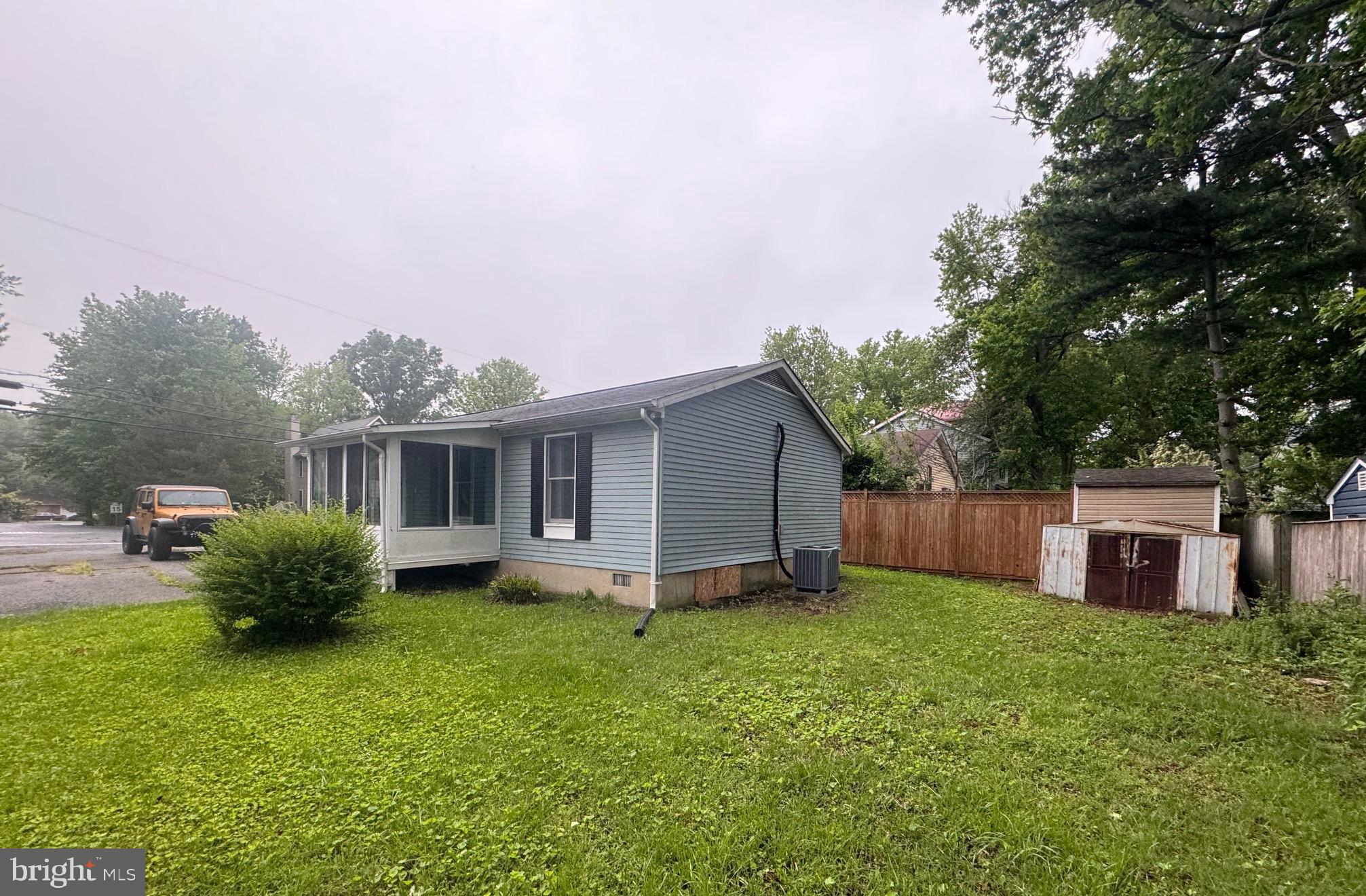 OYSTER HARBOR - Residential