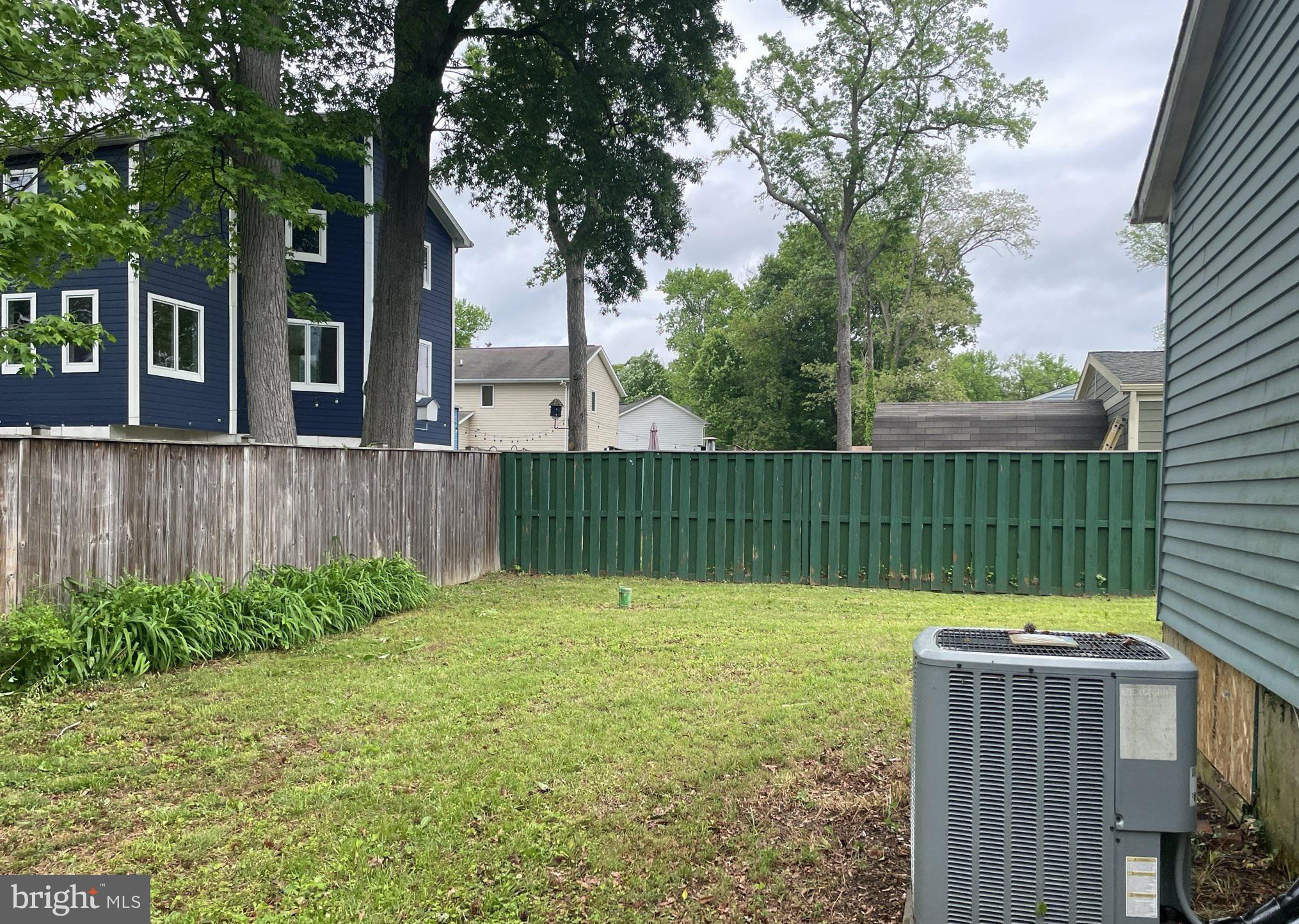 OYSTER HARBOR - Residential