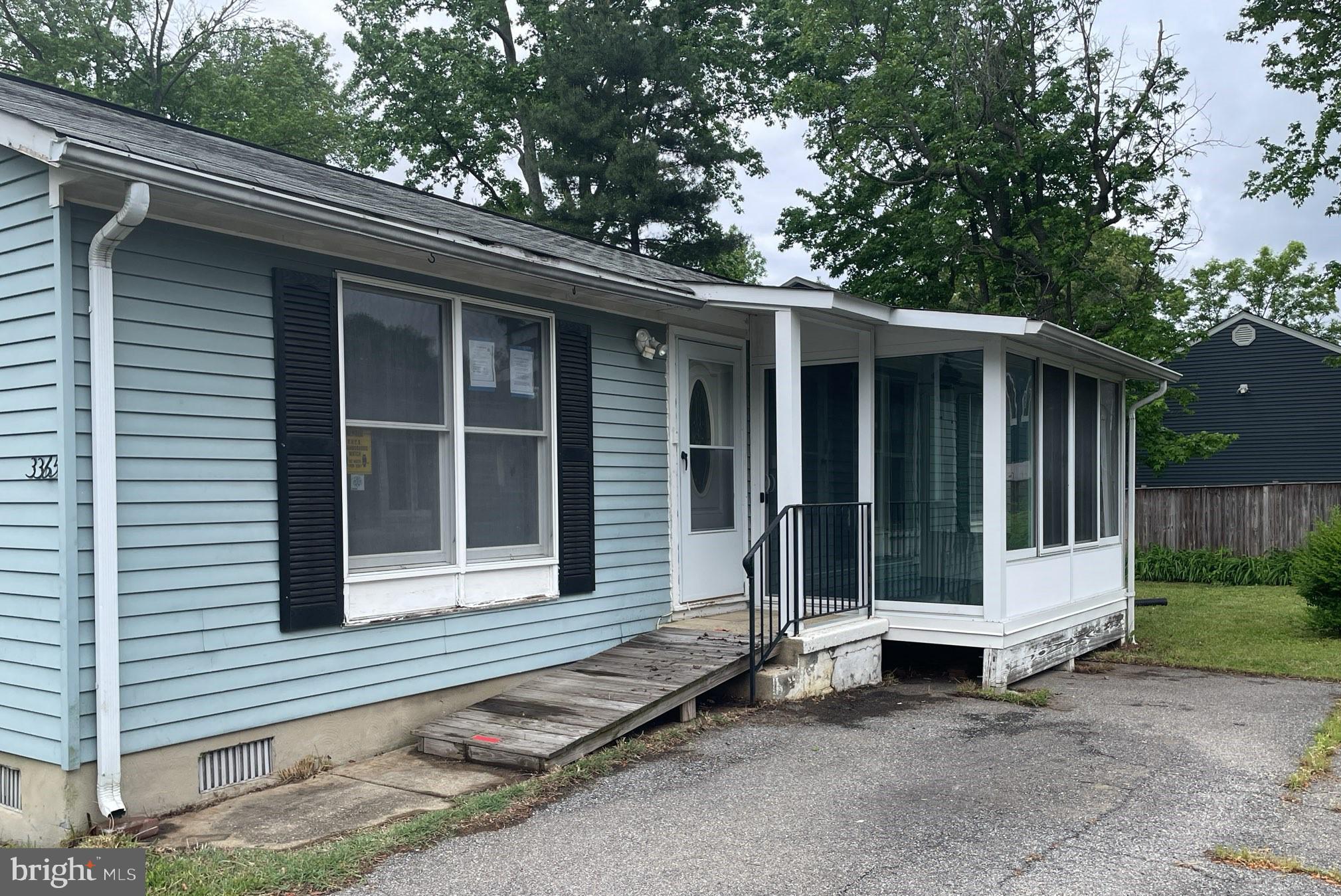 OYSTER HARBOR - Residential