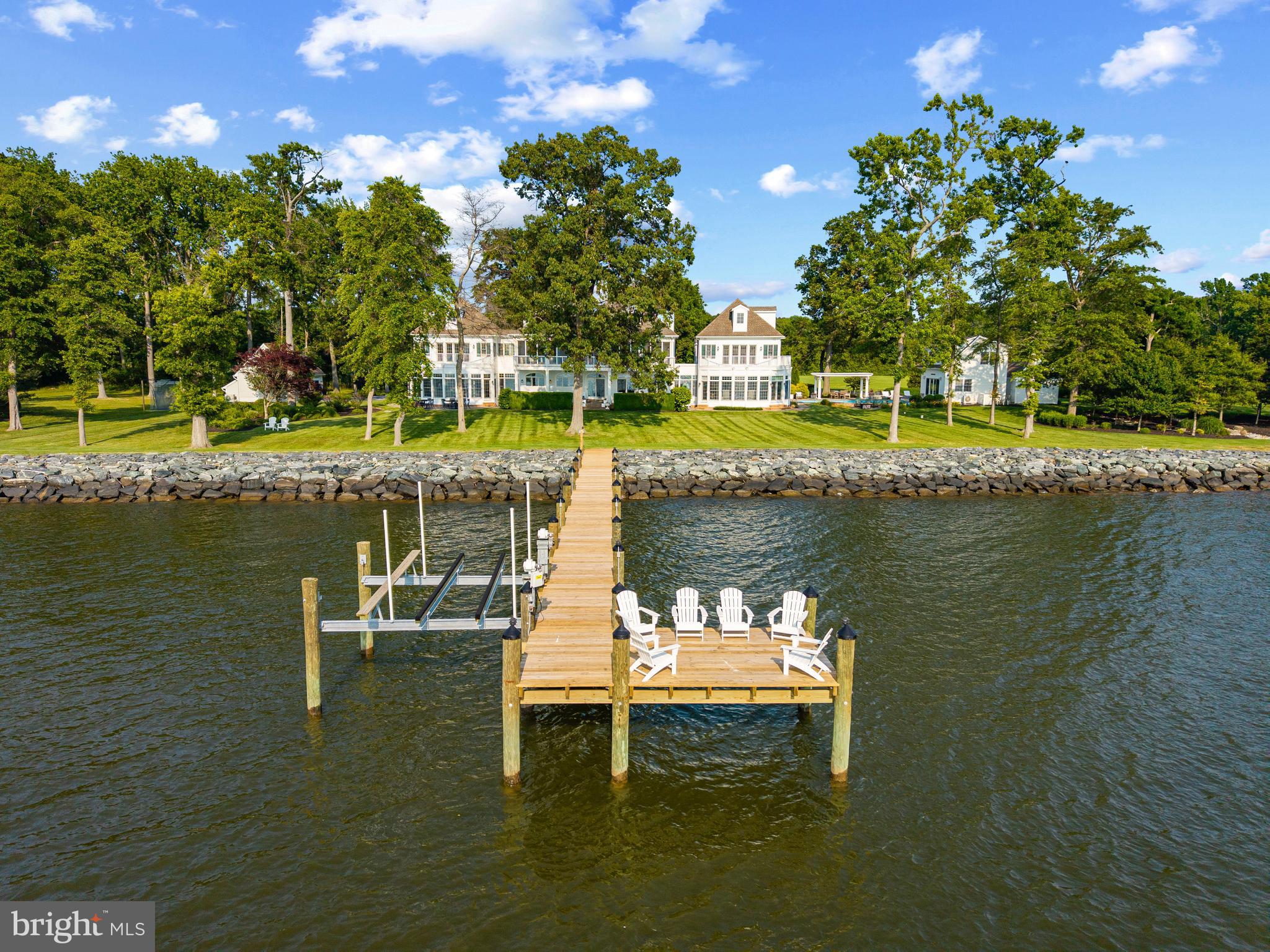 SHORES OF BLOODY POINT - Residential