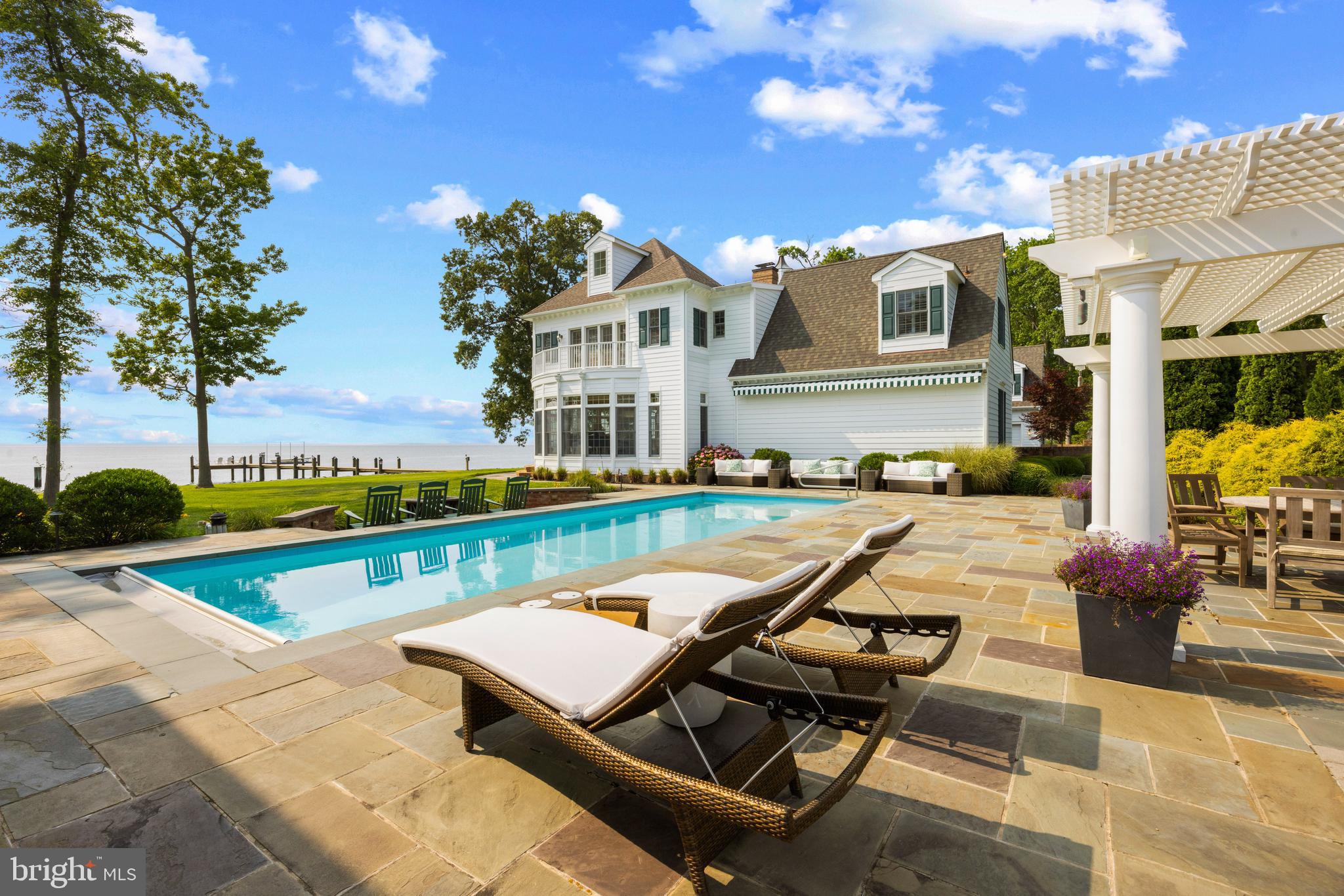 SHORES OF BLOODY POINT - Residential