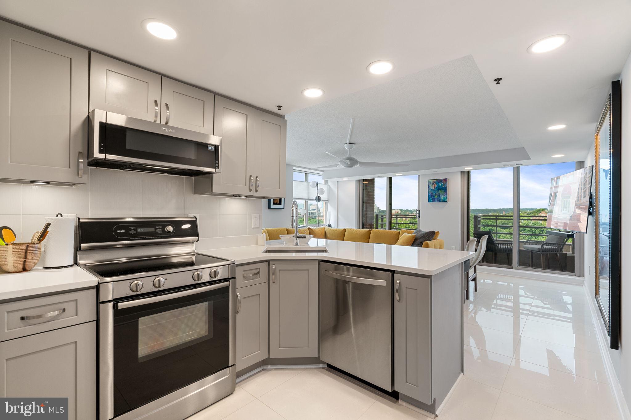 1275 25TH STREET NW 710