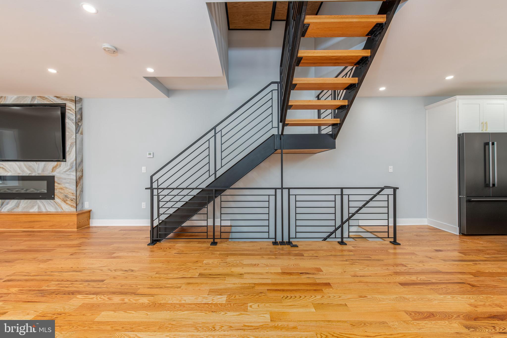 PASSYUNK SQUARE - Residential