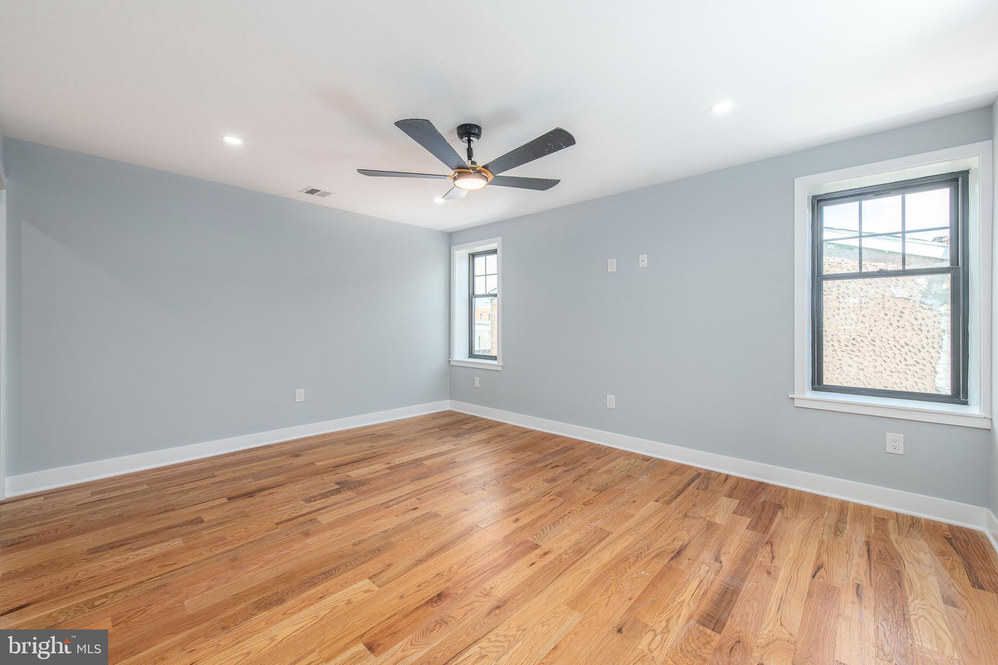 PASSYUNK SQUARE - Residential