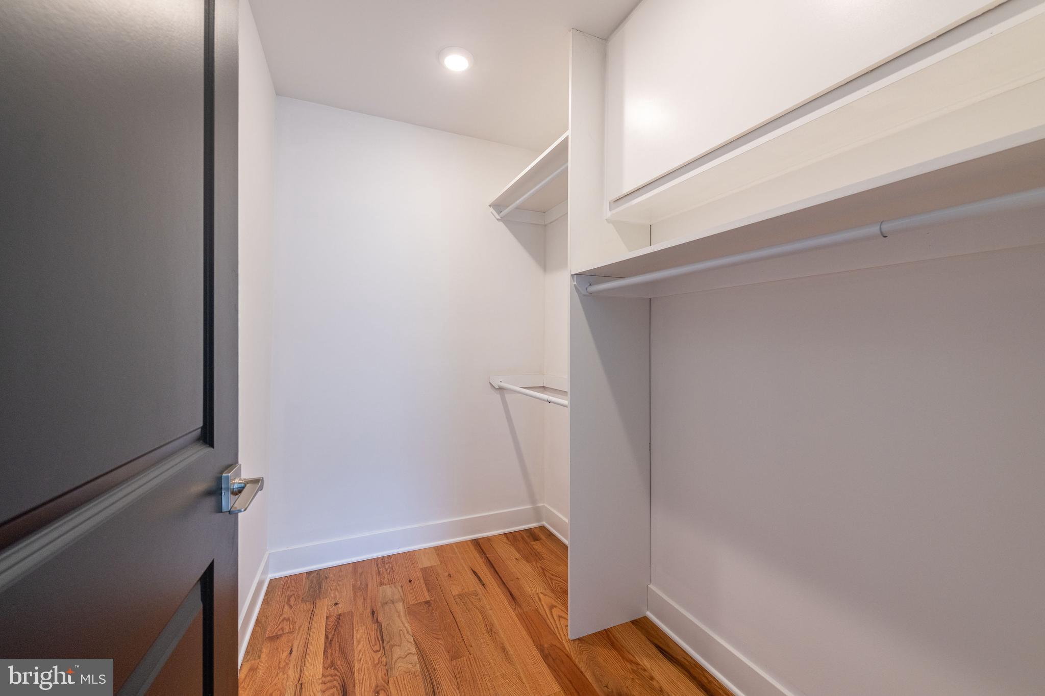 PASSYUNK SQUARE - Residential