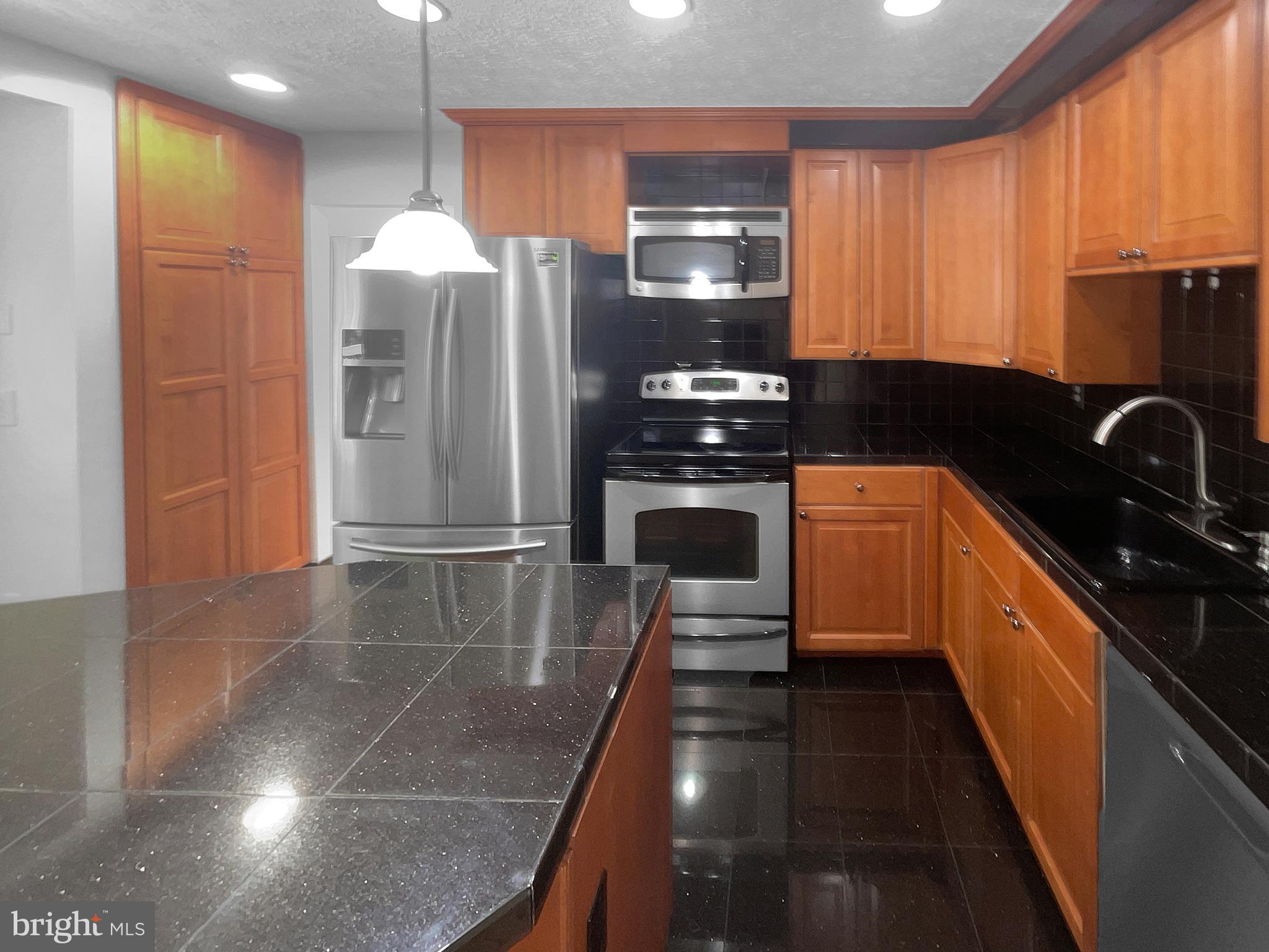 OLD BRIDGE ESTATES - Residential