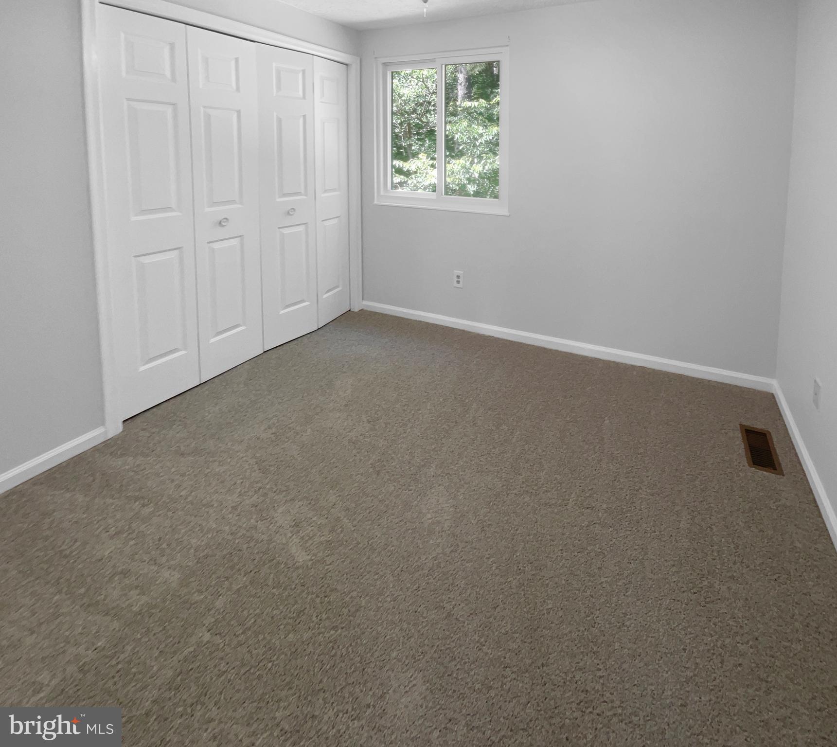 OLD BRIDGE ESTATES - Residential