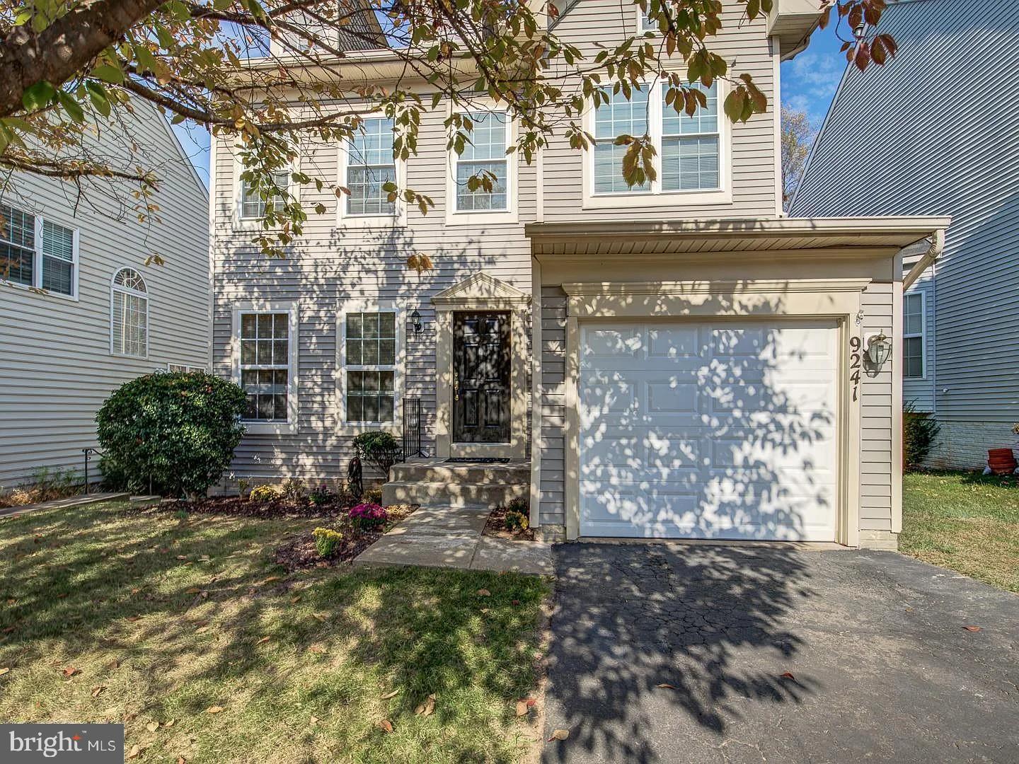 BLOOMS CROSSING - Residential Lease