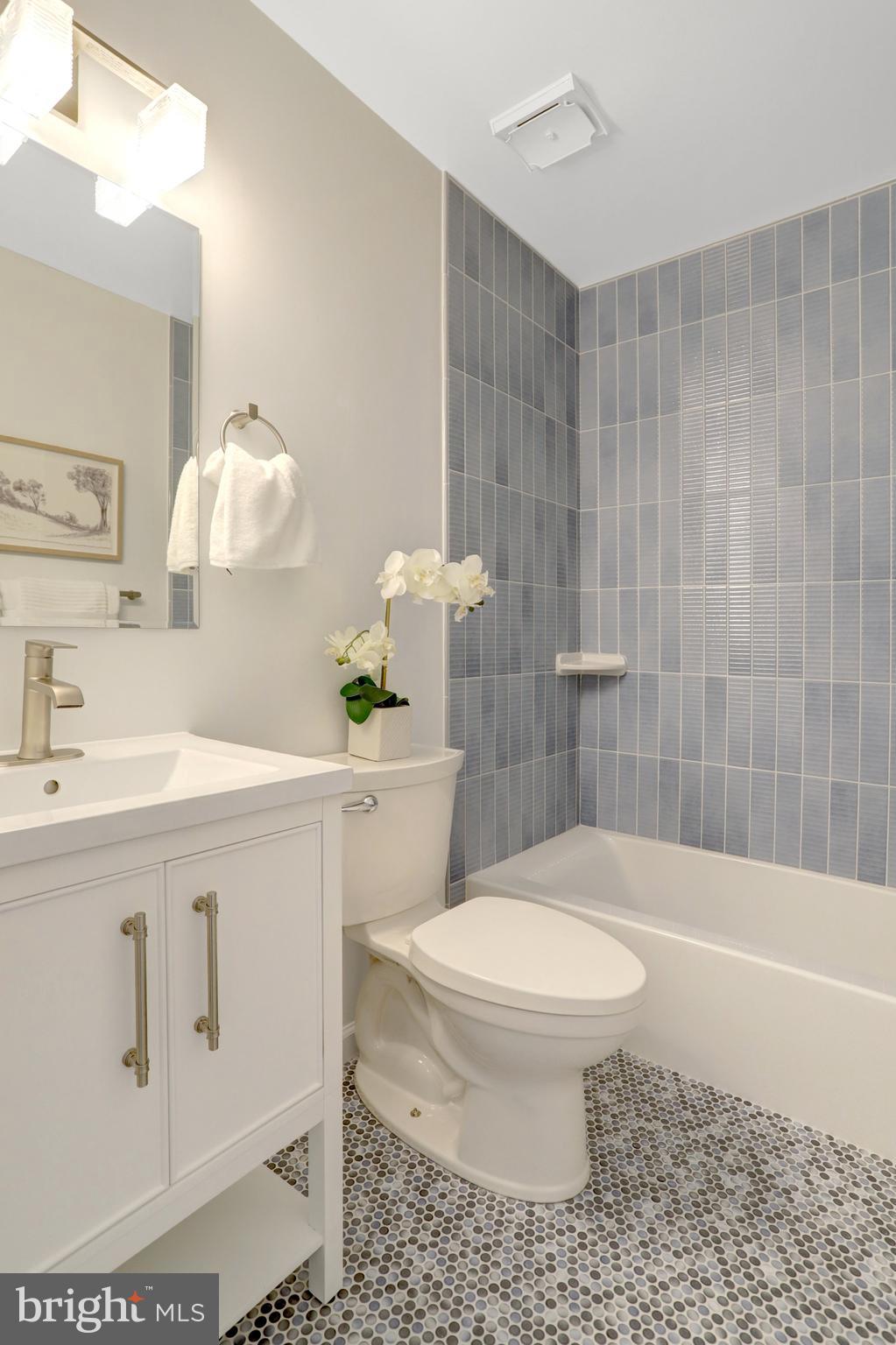 DEL RAY - Residential