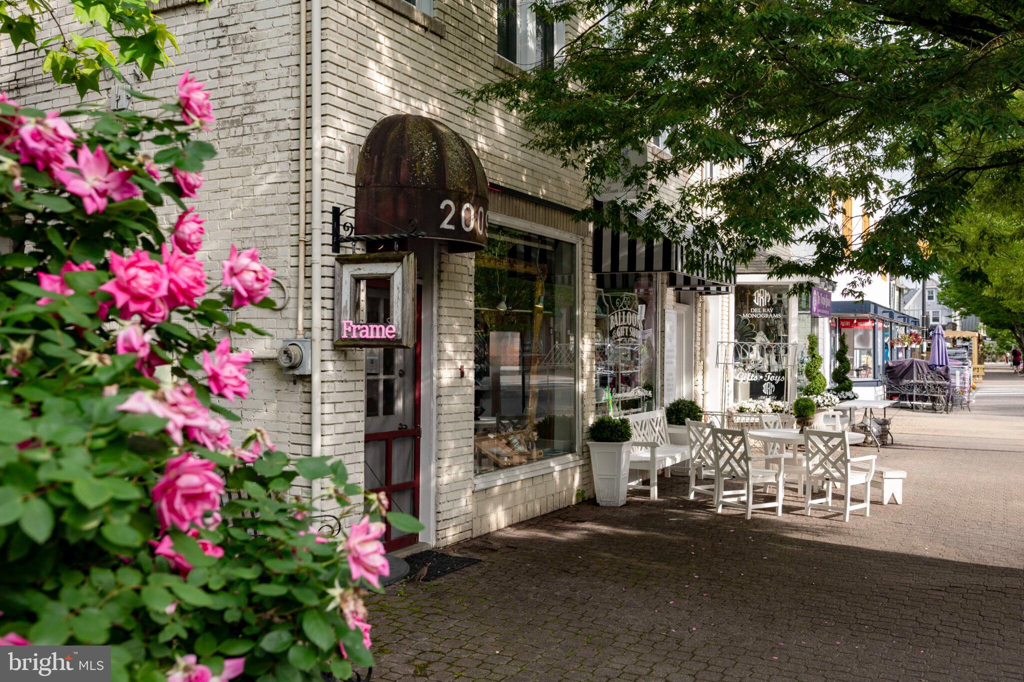 DEL RAY - Residential