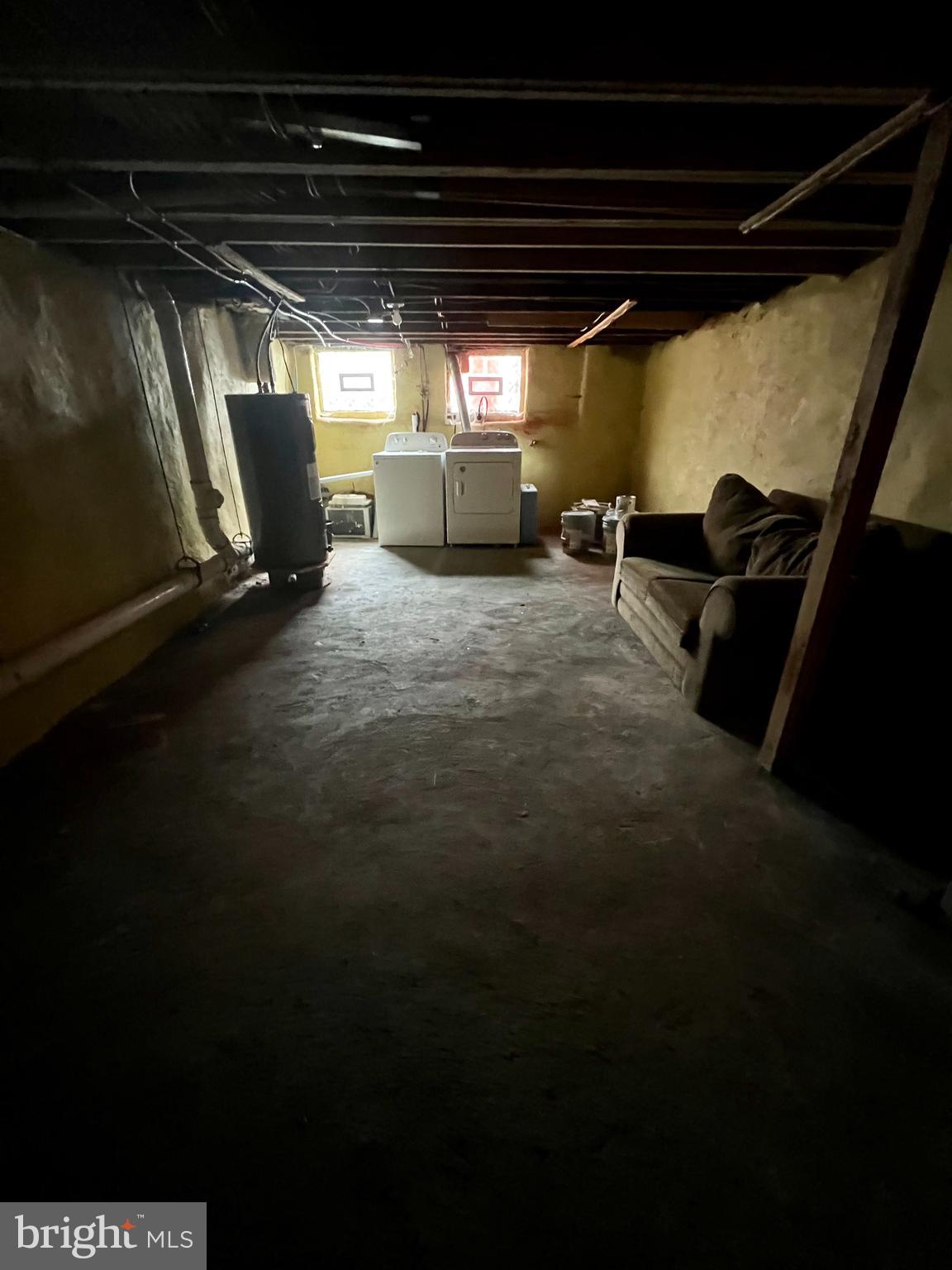 TEMPLE UNIVERSITY - Residential Lease