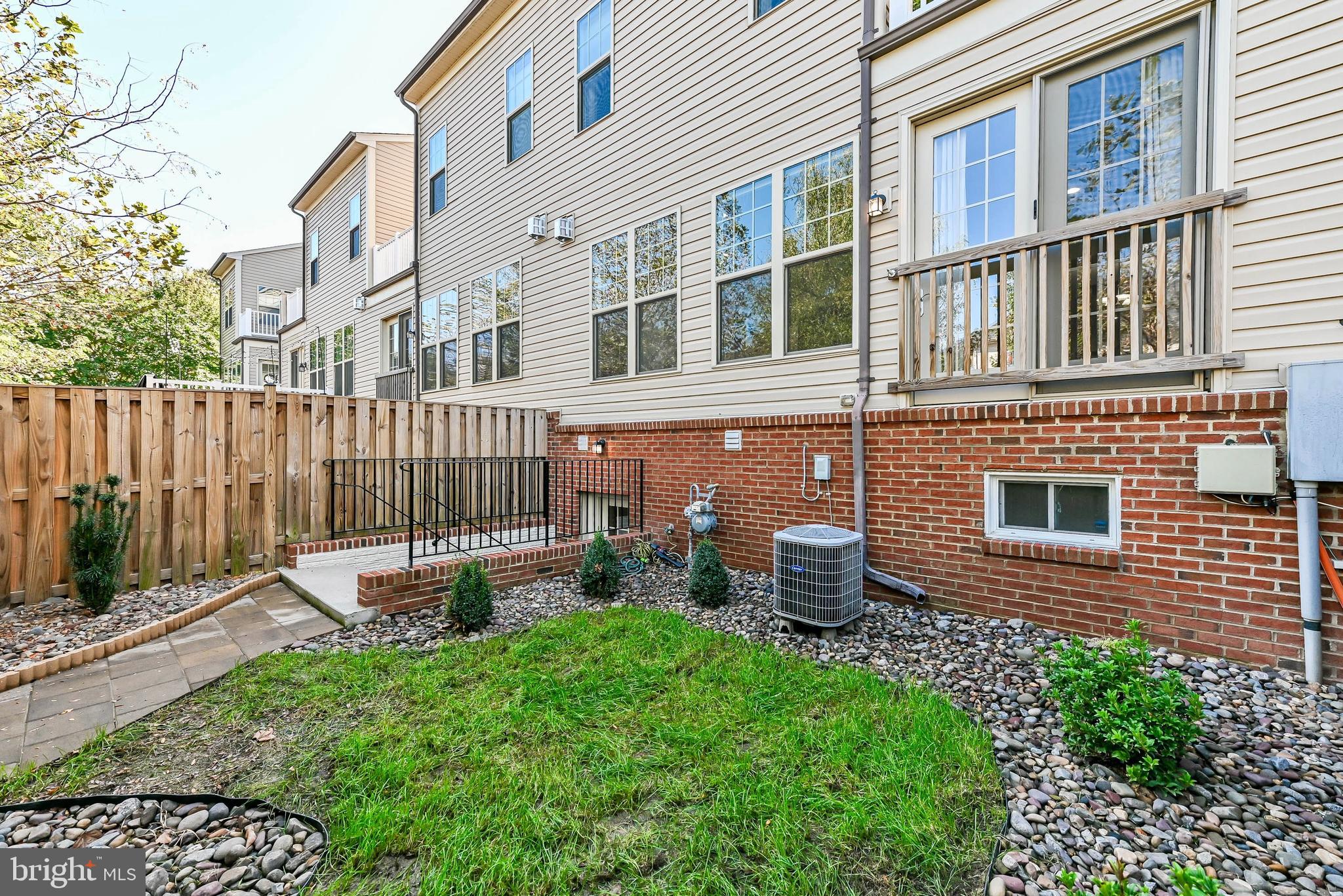 BRAMBLETON LANDBAY 3 - Residential