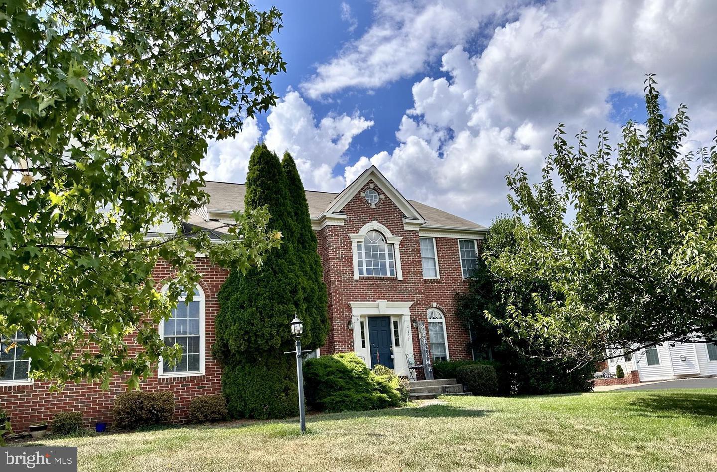 Discover this spectacular luxury home, featuring a beautiful kitchen with granite countertops, hardwood floors, dual ovens, a cooktop island, and a sunroom overlooking the backyard. You'll love the two-story family room with its fireplace and custom windows, the formal dining and living rooms boasting marble floors, and the elegant maple wood floors found throughout the rest of the home. The expansive master suite offers cathedral ceilings, a spacious alcove perfect for large, comfortable recliners, a generous walk-in-closet, a separate shower, an oversized tub, and a double vanity. The unfinished walk-up basement provides ample storage, and the 3-car garage along with the driveway can accommodate plenty of vehicles. Enjoy the ¾-acre yard, fully fenced in back for privacy. Cameron Chase is a lovely Ashburn community of single-family homes on large lots, conveniently located near retail, dining, and major commuter routes including the Dulles Greenway/Access Road, Loudoun County Parkway, Route 28, and Route 7. And Less than 3 Miles From the Ashburn Metro Station. Photos are from a previous listing.-------------------------------------------------------------------------------------------------------------------------------------------- All Richey Property Management residents must enroll in and purchase a Resident Benefits Package which includes liability insurance, credit building to help boost the resident’s credit score with timely rent payments, up to $1M Identity Theft Protection, HVAC air filter delivery (for applicable properties), move-in concierge service making utility connection and home service setup a breeze during your move-in, our best-in-class resident rewards program, and much more! More details and options provided upon application.